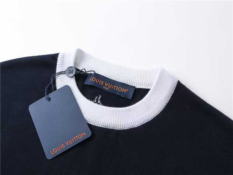 LuxluxHouse Best Quality Clothes T-shirt Louis Vuitton