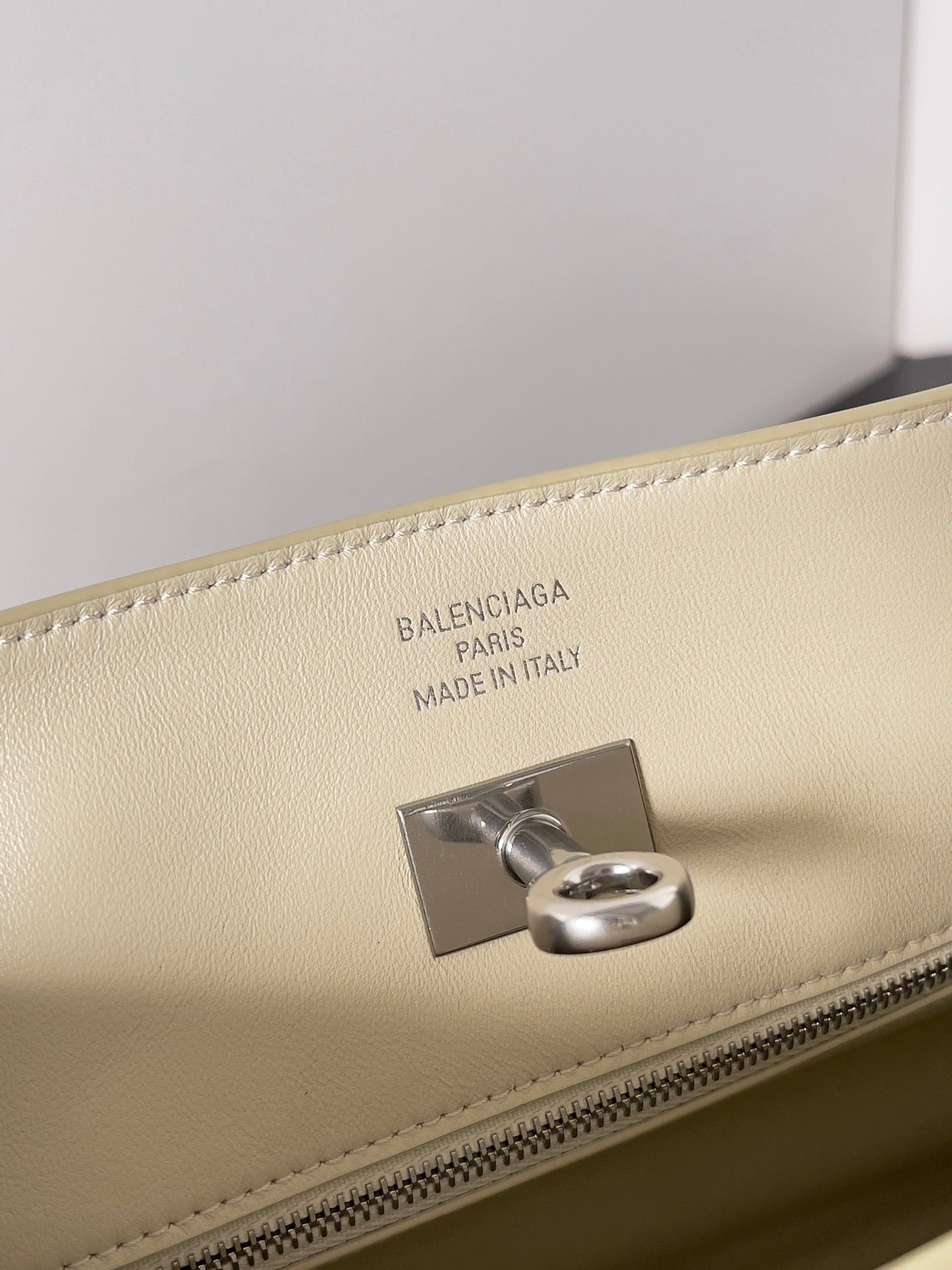 LuxluxHouse Best Quality Bags Balenciaga