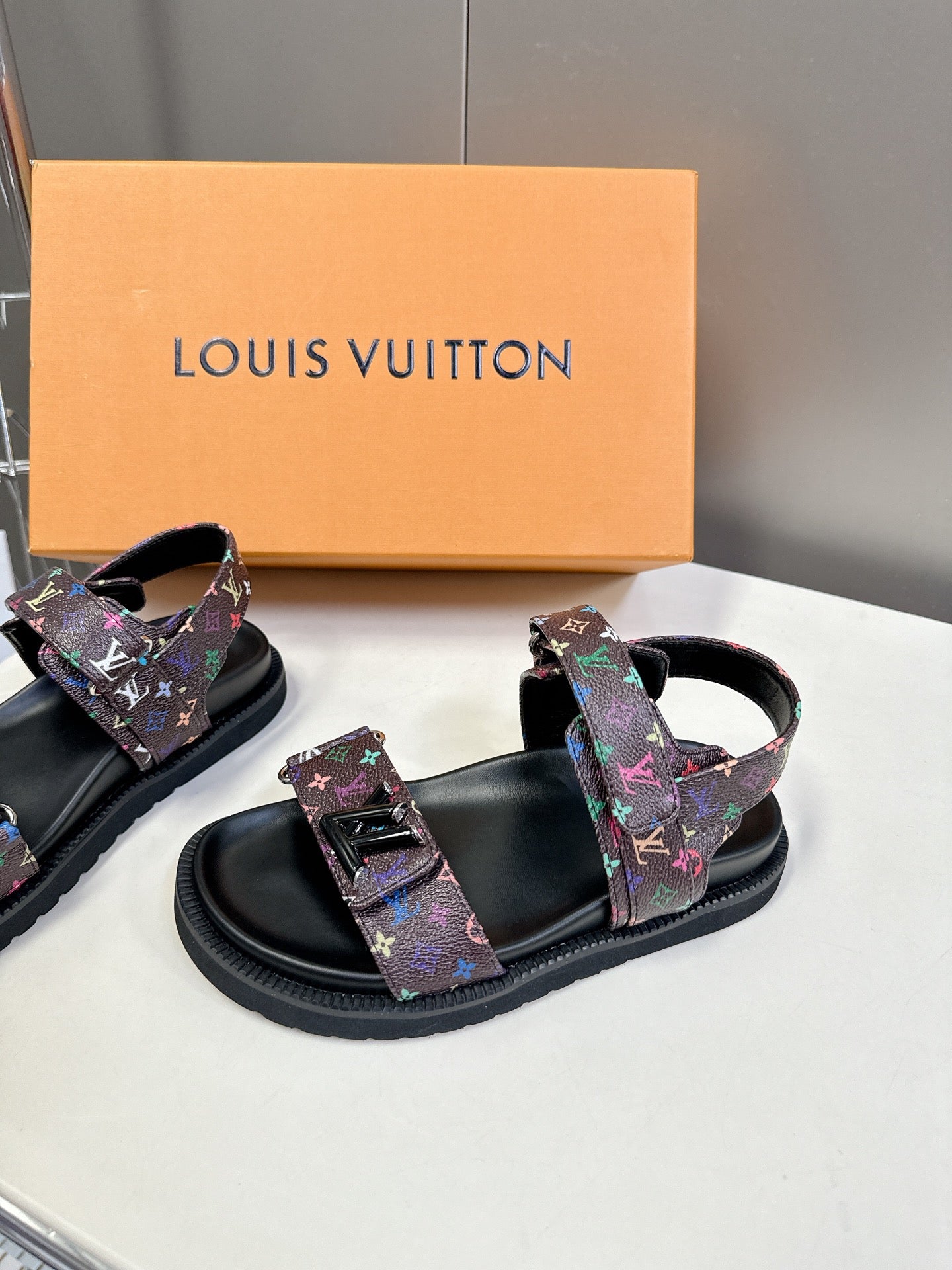 LuxluxHouse Best Quality Women Shoes Louis Vuitton