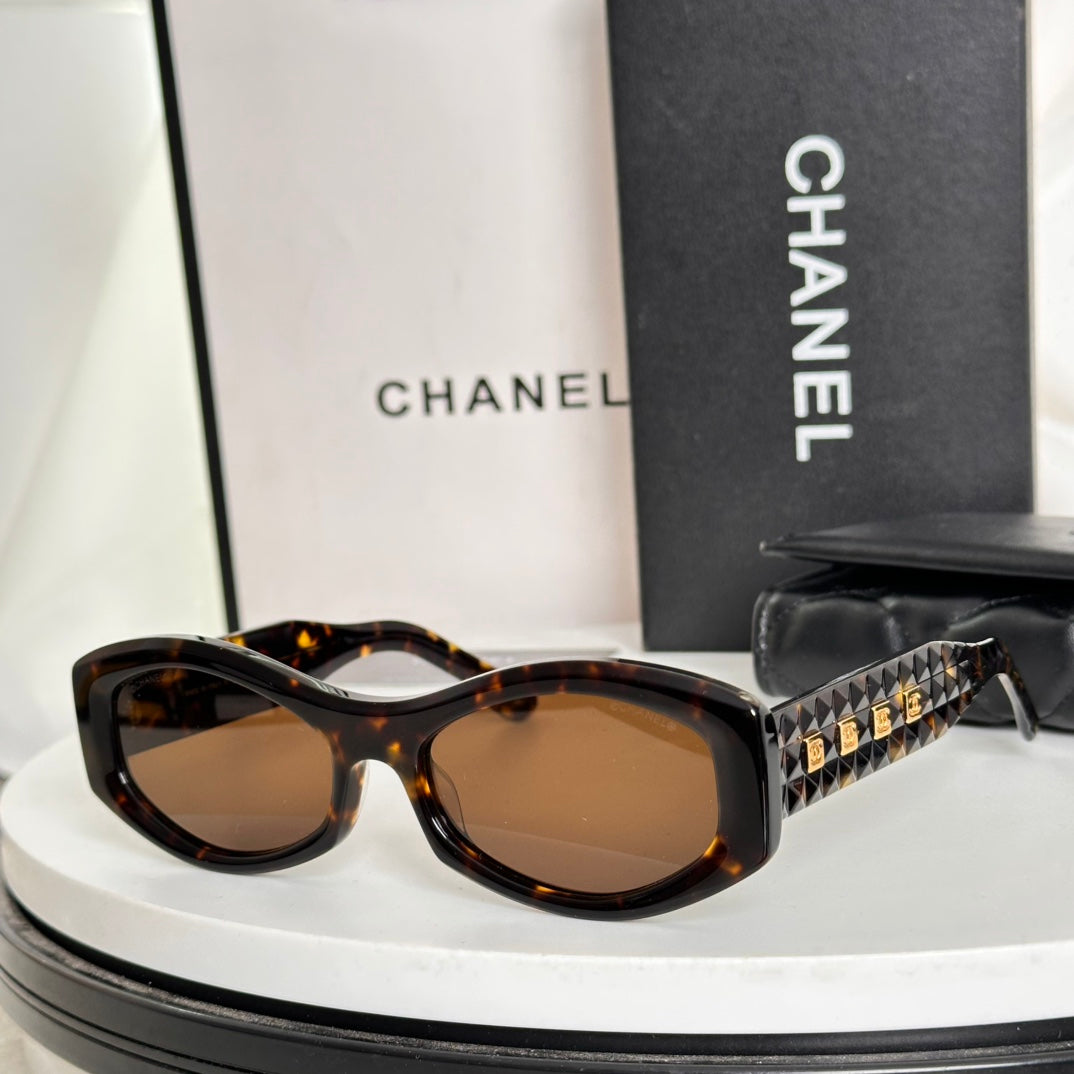 LuxluxHouse Best Quality Glasses Chanel