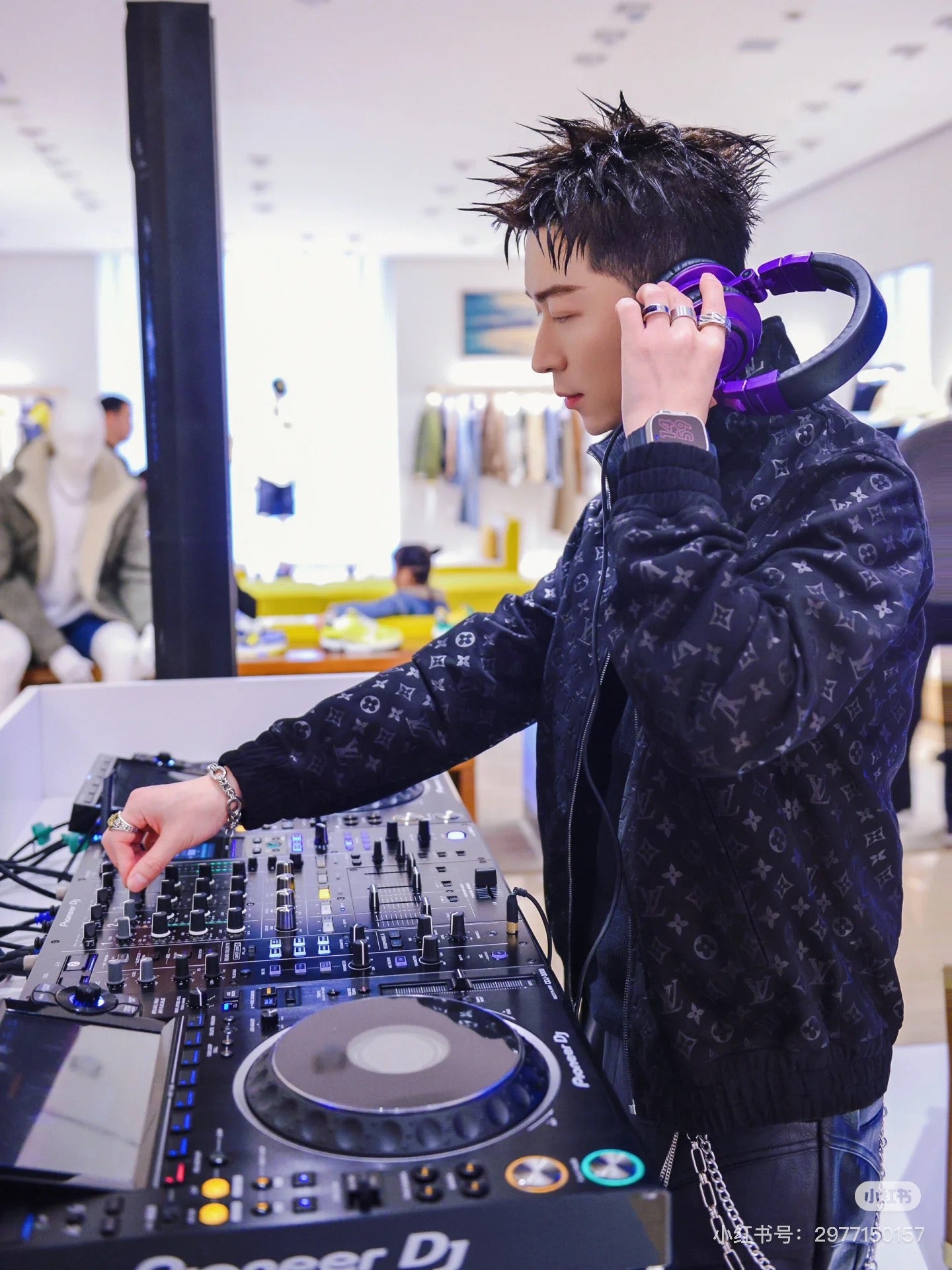 LuxluxHouse Best Quality Clothes Coats & Jackets Louis Vuitton