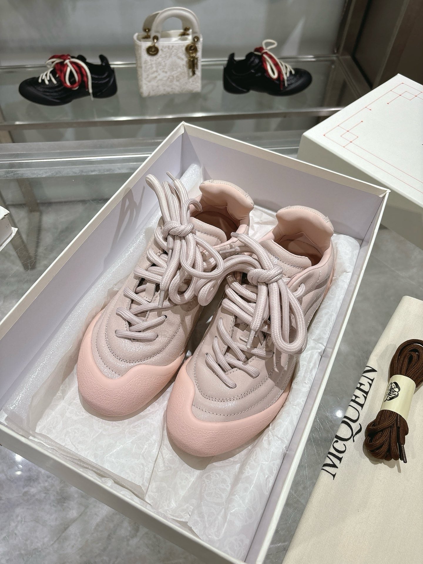 LuxluxHouse Best Quality Shoes Alexander McQueen