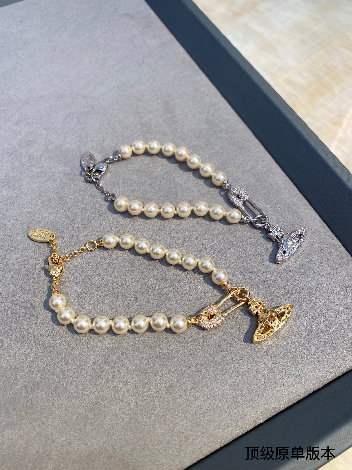 LuxluxHouse Best Quality Accessories Bracelet Vivienne Westwood