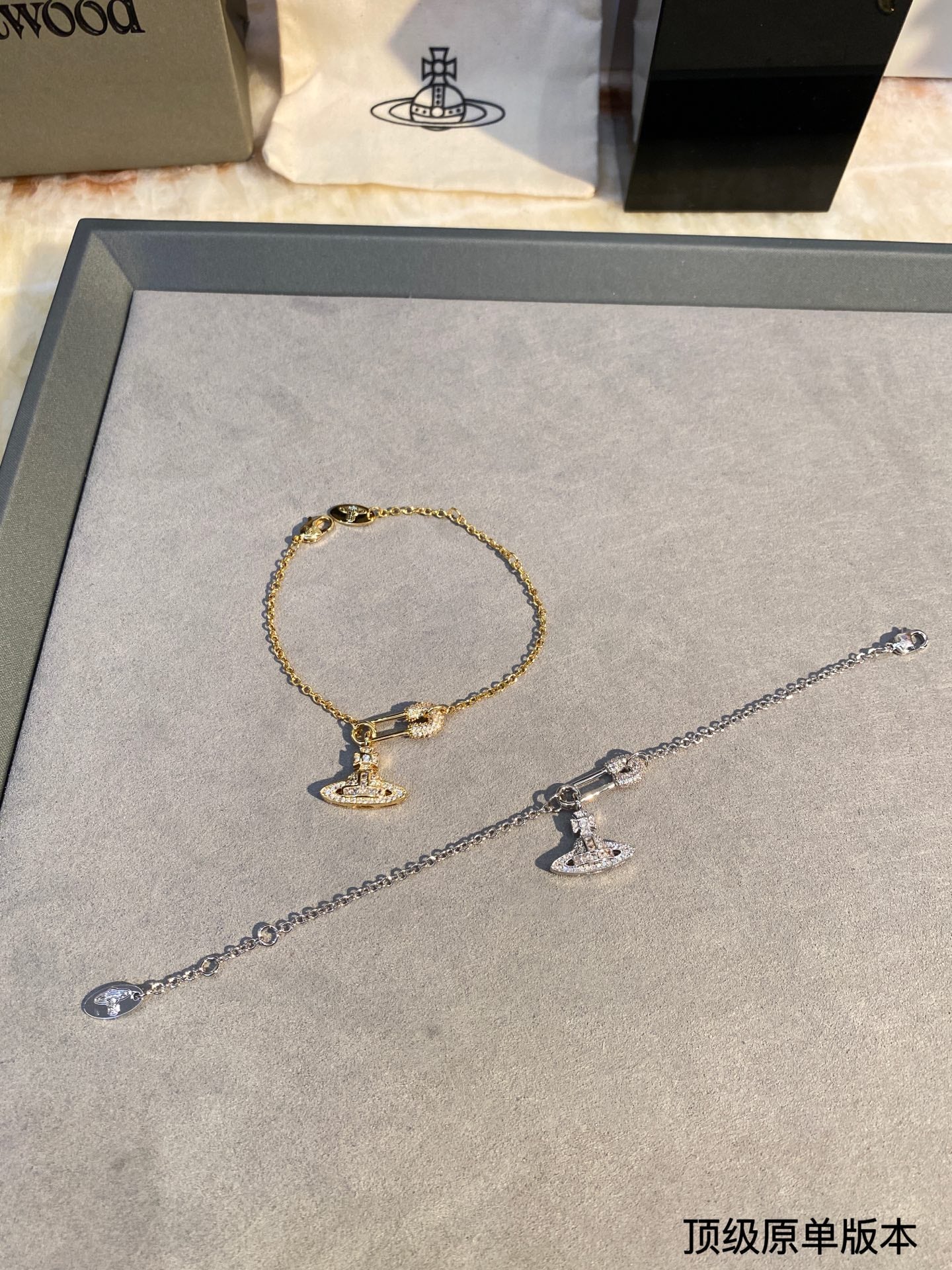 LuxluxHouse Best Quality Accessories Earrings Bracelet Vivienne Westwood Necklace