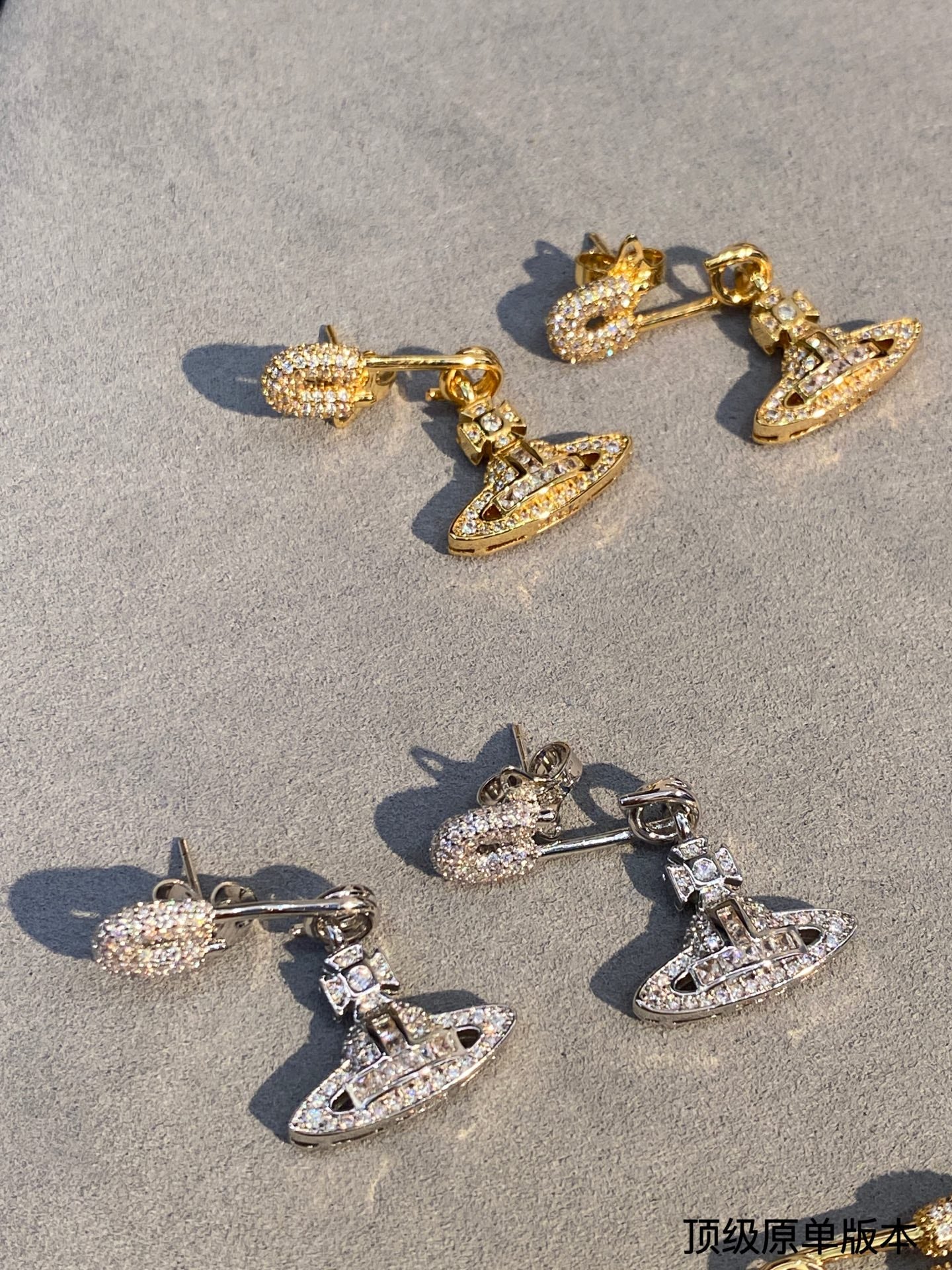 LuxluxHouse Best Quality Accessories Earrings Bracelet Vivienne Westwood Necklace
