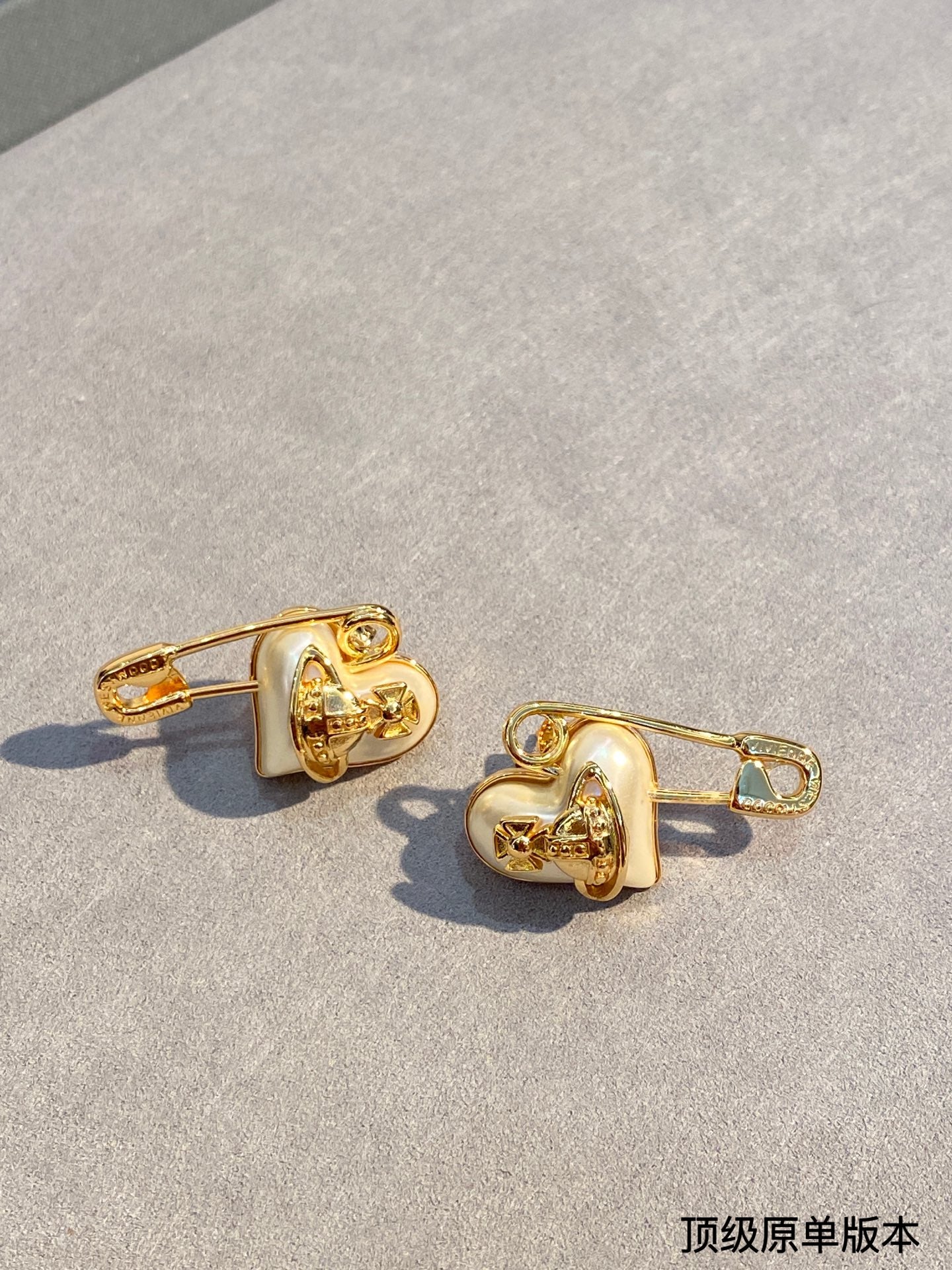 LuxluxHouse Best Quality Accessories Earrings Bracelet Vivienne Westwood Necklace