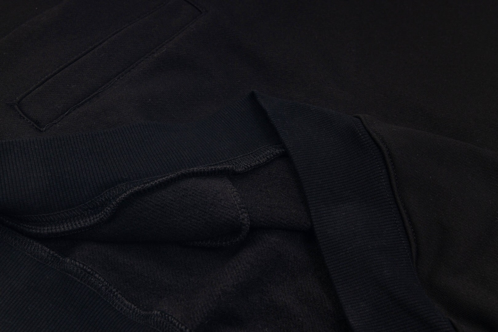 LuxluxHouse Best Quality Clothes Ck Hoodie & Sweater