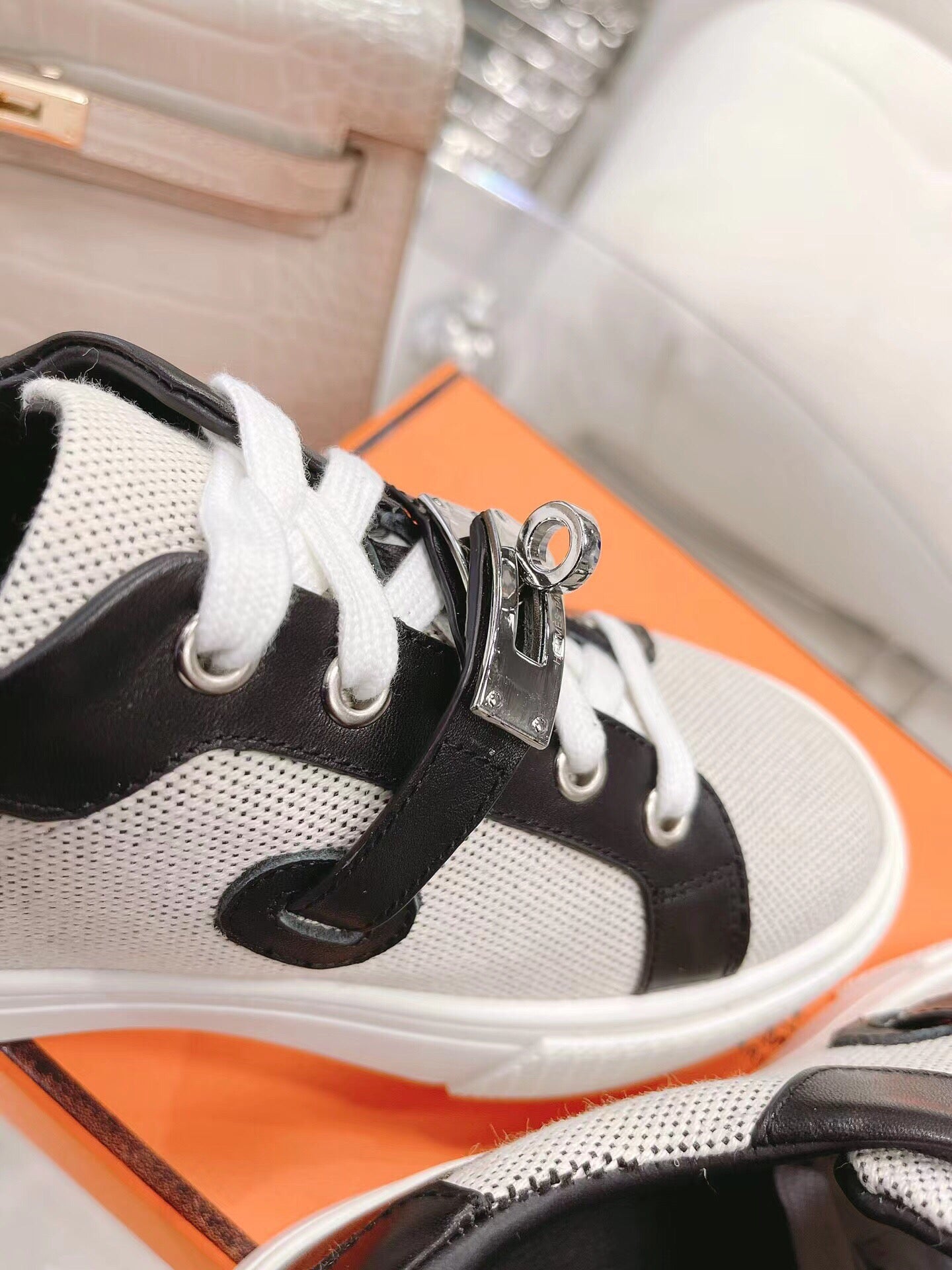 LuxluxHouse Best Quality Women Shoes Hermes