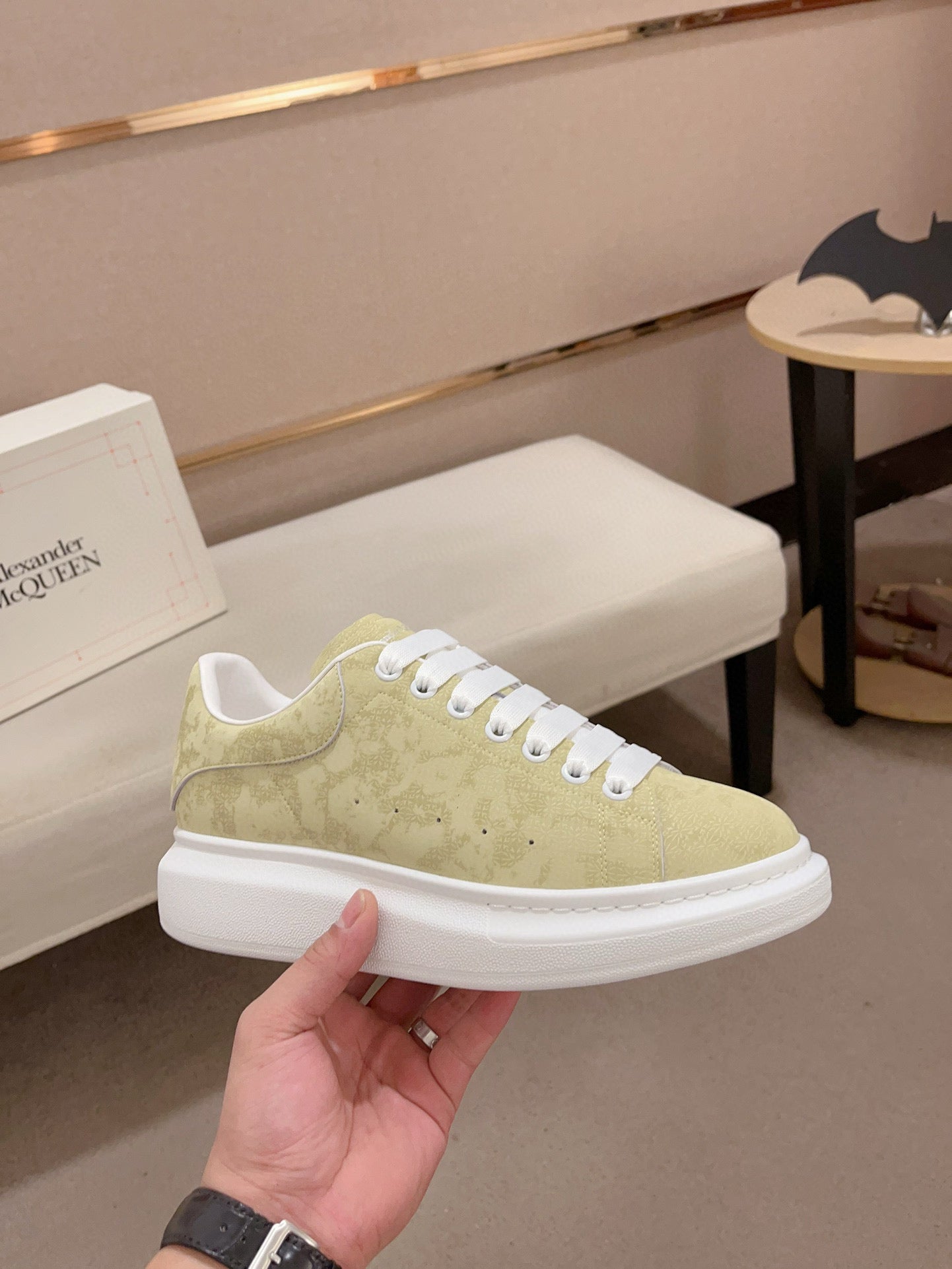 LuxluxHouse Best Quality Shoes Alexander McQueen