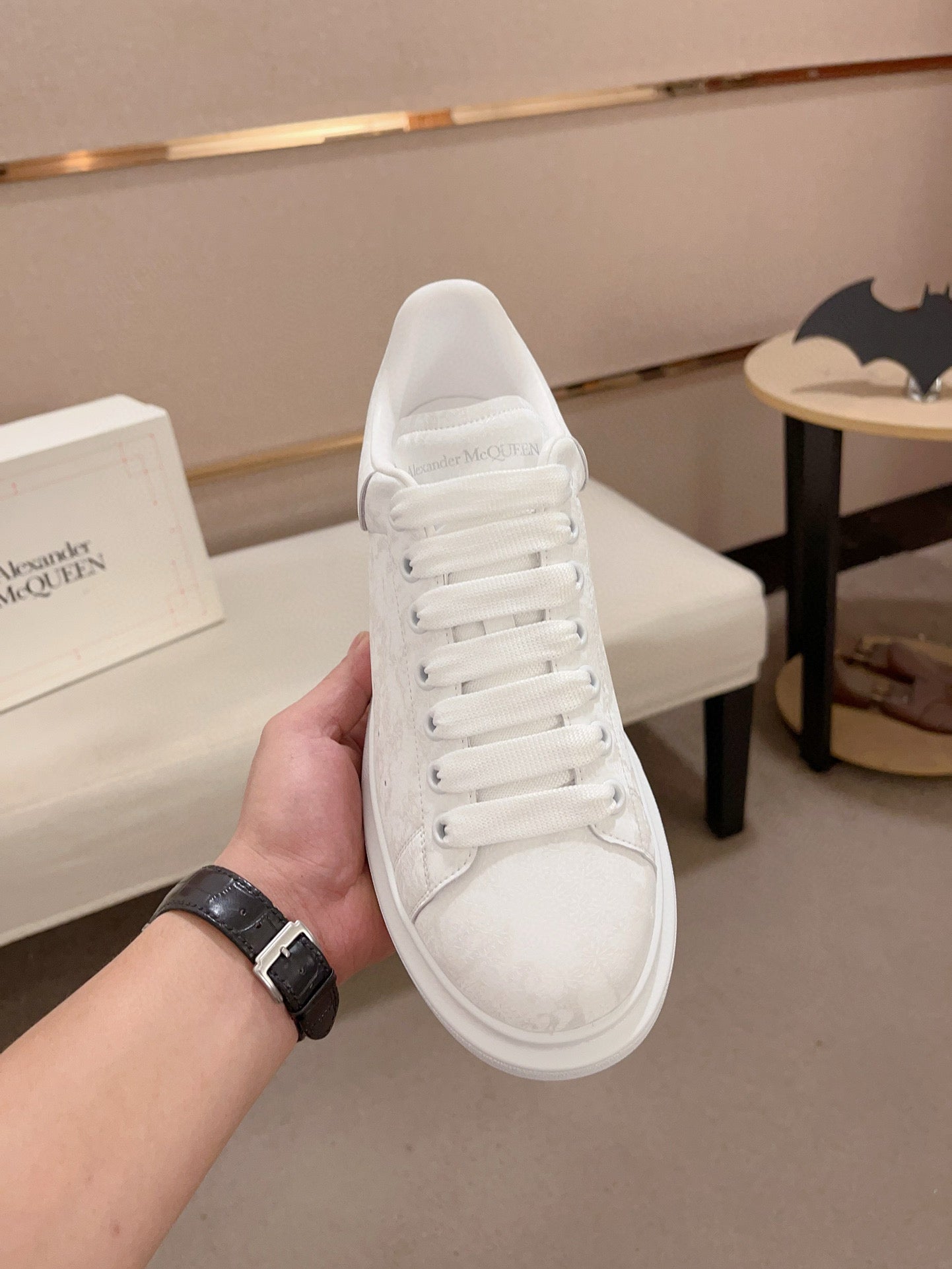 LuxluxHouse Best Quality Shoes Alexander McQueen