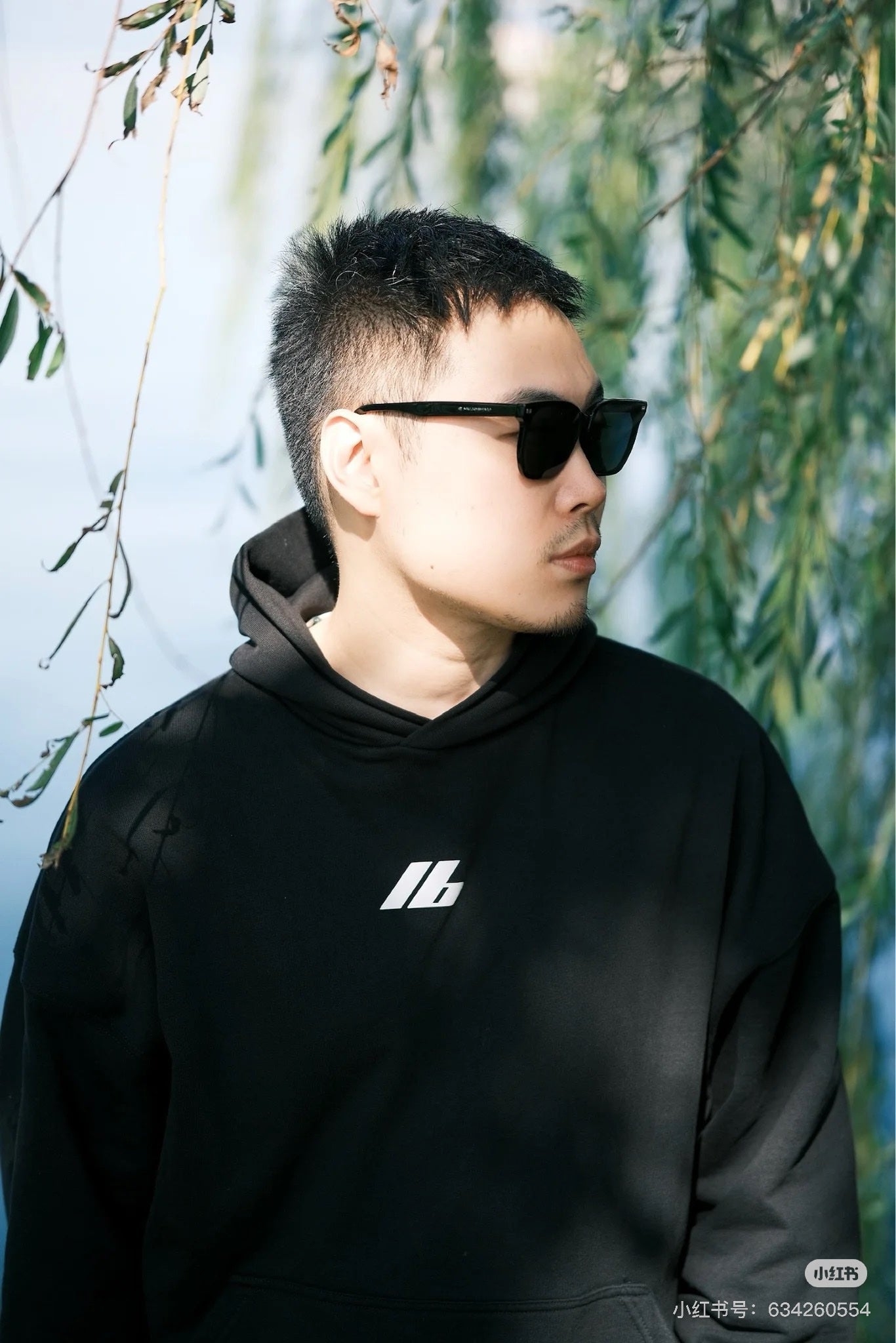 LuxluxHouse Best Quality Clothes Balenciaga Hoodie & Sweater