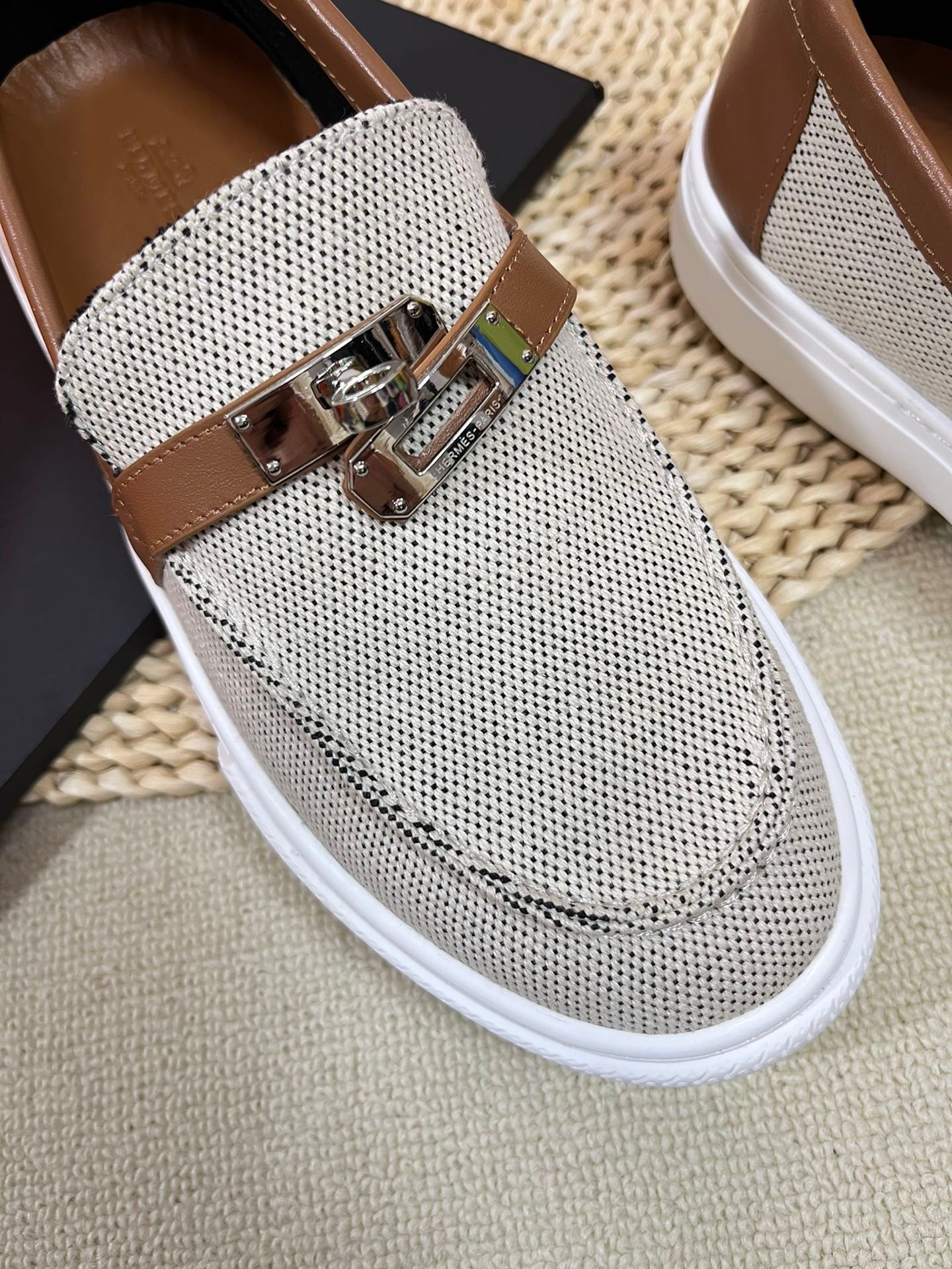 LuxluxHouse Best Quality Women Shoes Hermes
