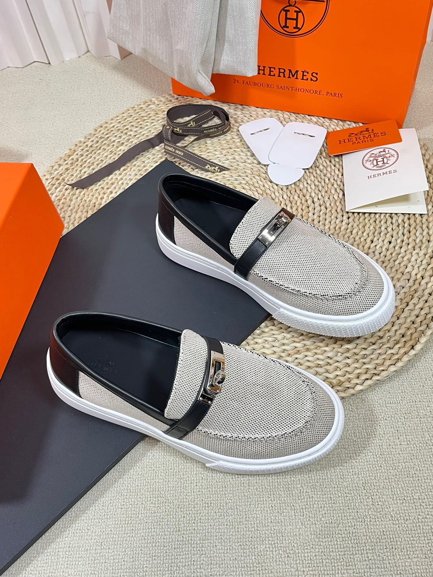 LuxluxHouse Best Quality Women Shoes Hermes