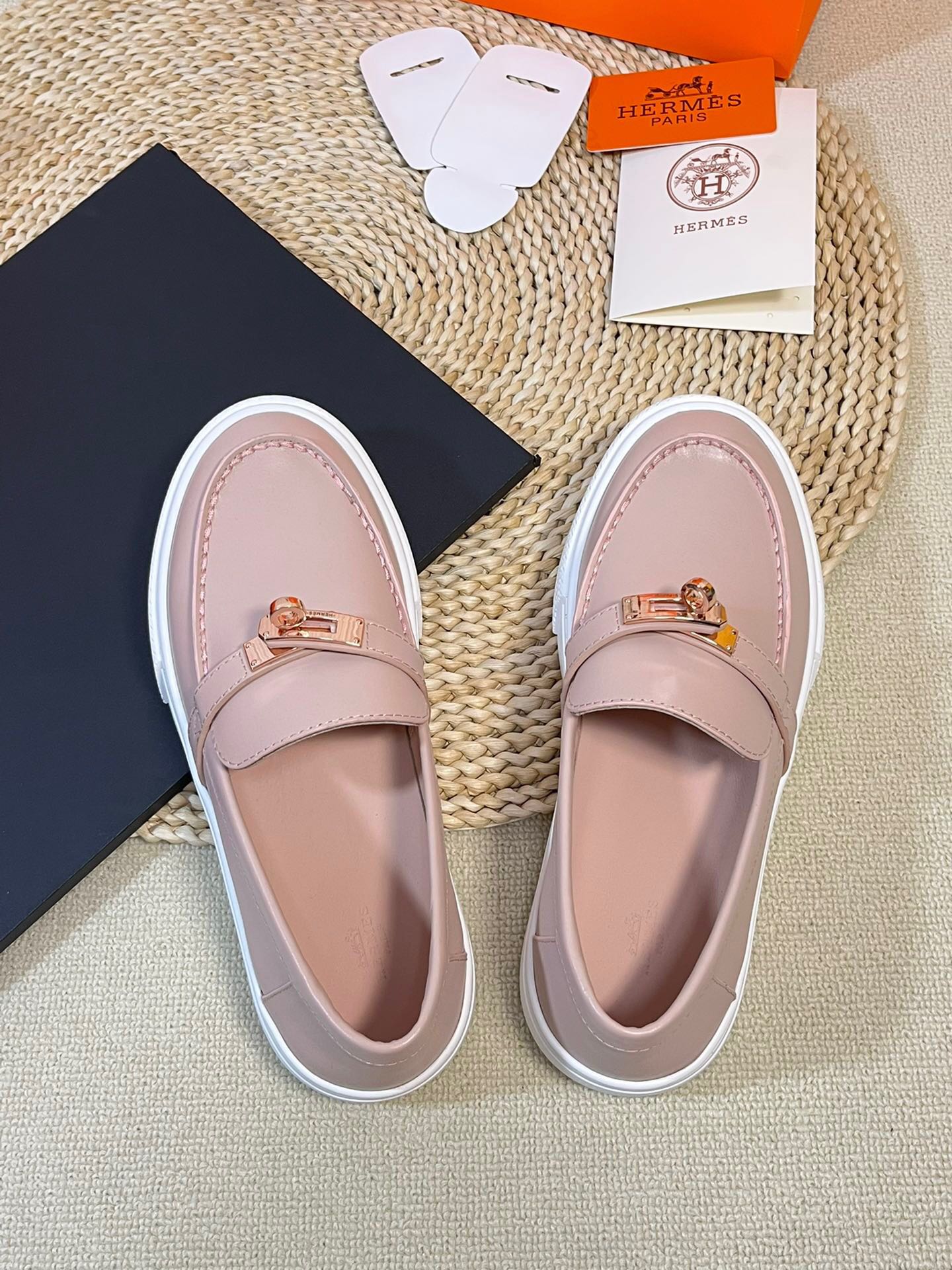 LuxluxHouse Best Quality Women Shoes Hermes