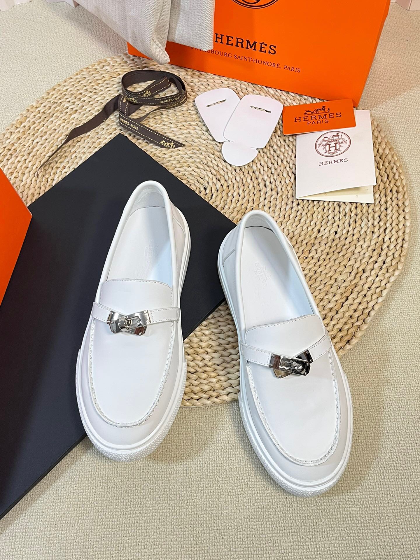 LuxluxHouse Best Quality Women Shoes Hermes