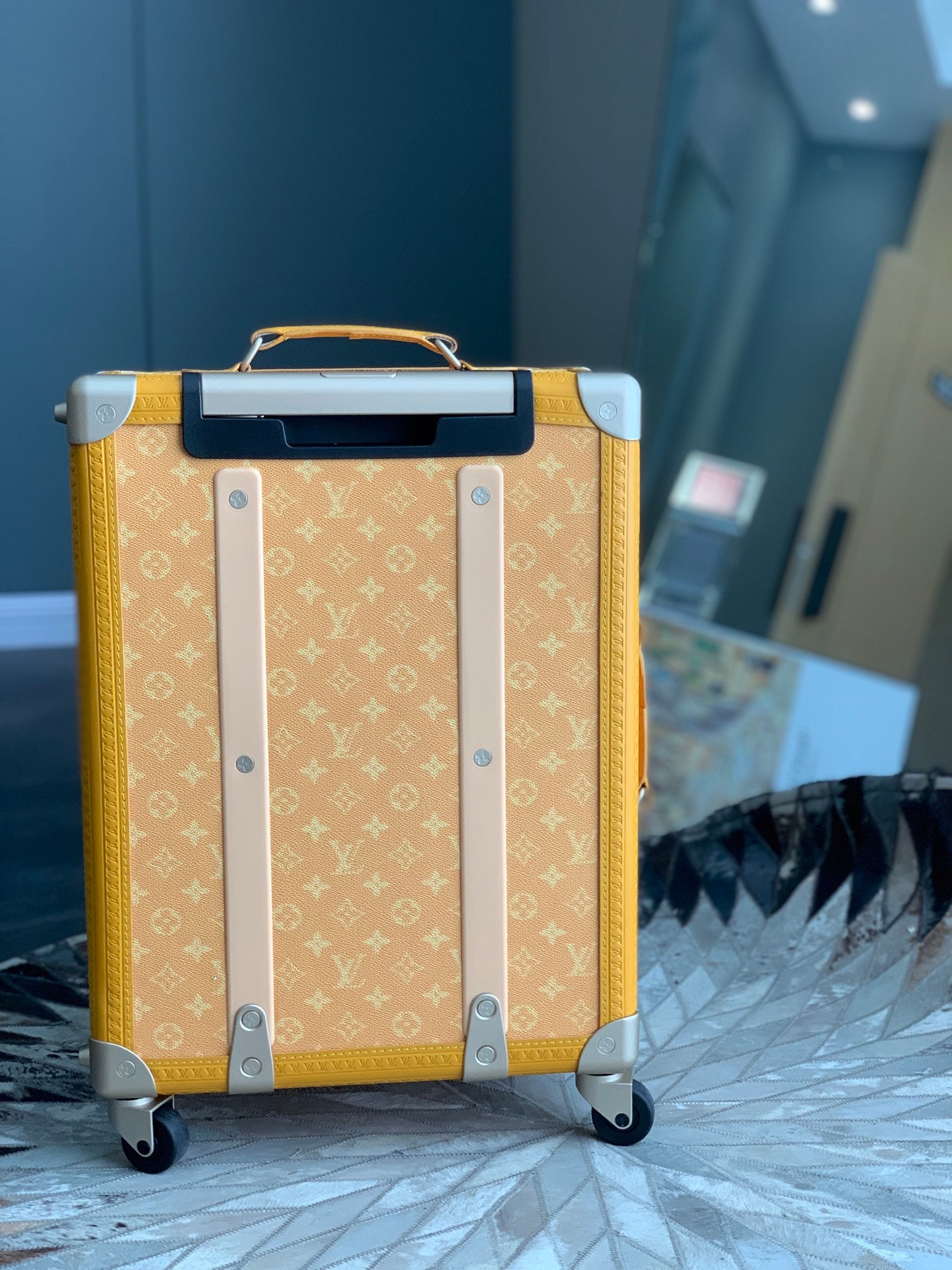LuxluxHouse Best Quality Bags Luggage