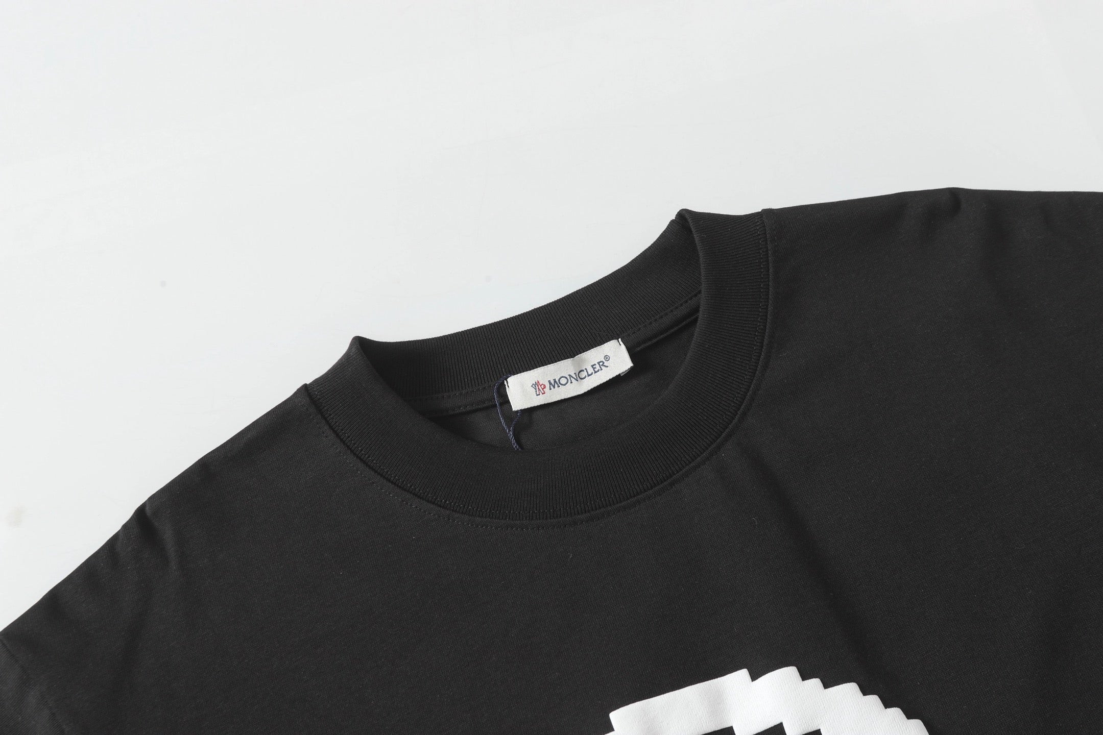 LuxluxHouse Best Quality Clothes T-shirt Moncler