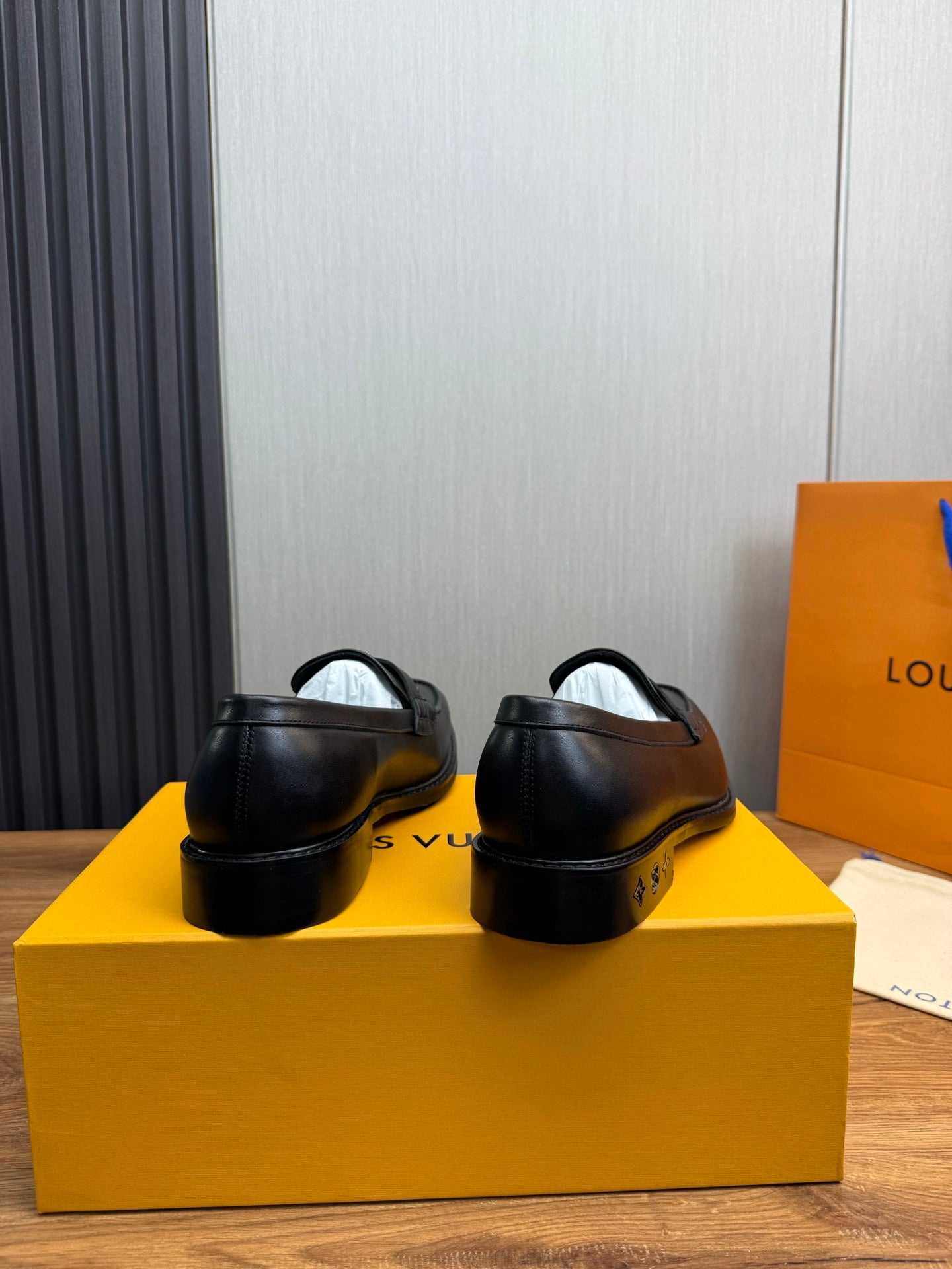 LuxluxHouse Best Quality Louis Vuitton Dress Shoes