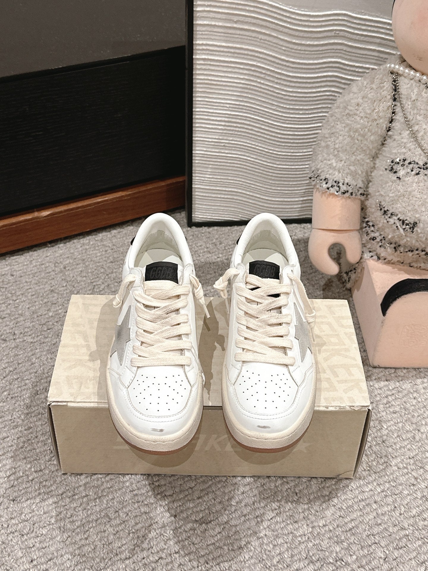 LuxluxHouse Best Quality Shoes Golden Goose
