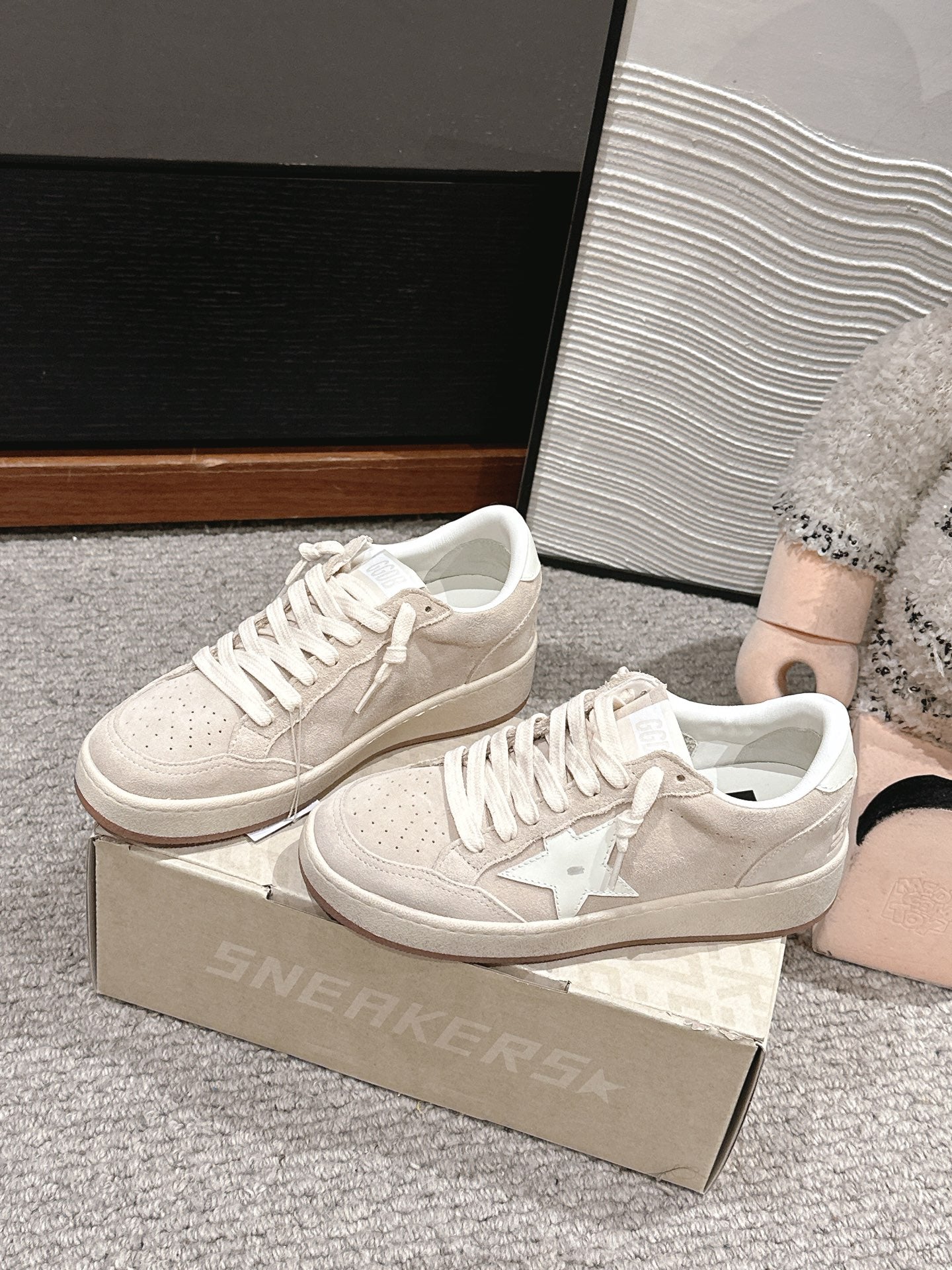 LuxluxHouse Best Quality Shoes Golden Goose