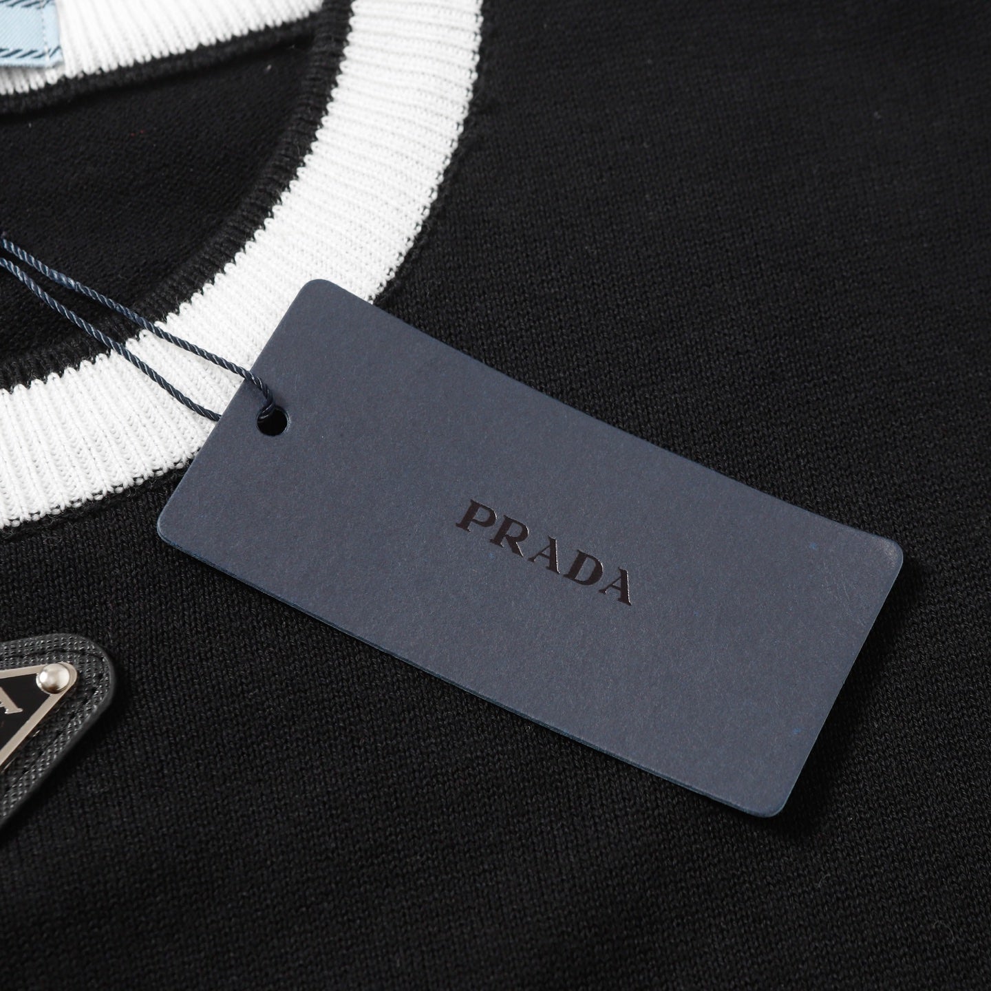 LuxluxHouse Best Quality Clothes T-shirt Prada