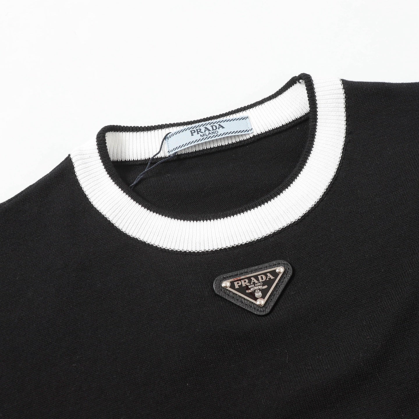 LuxluxHouse Best Quality Clothes T-shirt Prada