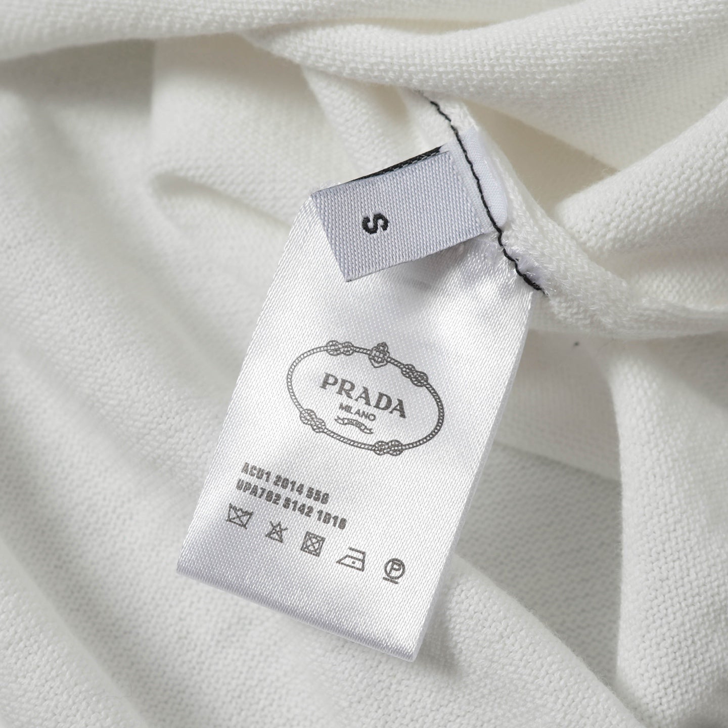 LuxluxHouse Best Quality Clothes T-shirt Prada