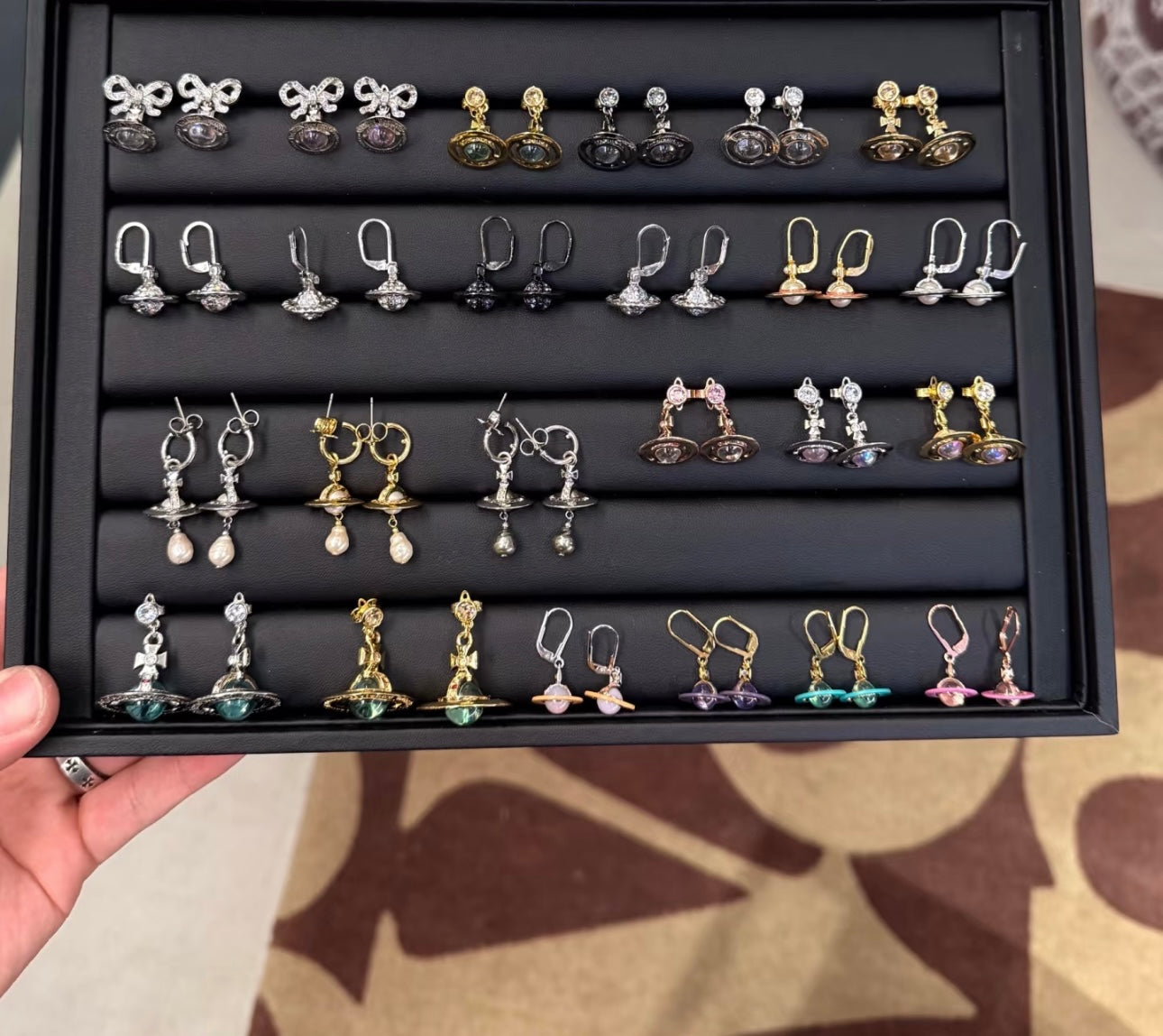 LuxluxHouse Best Quality Accessories Earrings Bracelet Vivienne Westwood Necklace