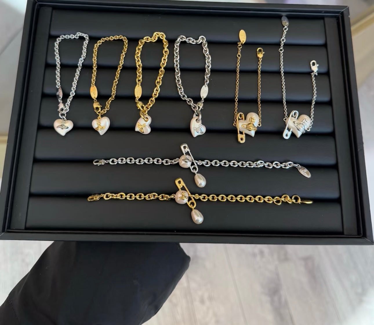 LuxluxHouse Best Quality Accessories Earrings Bracelet Vivienne Westwood Necklace