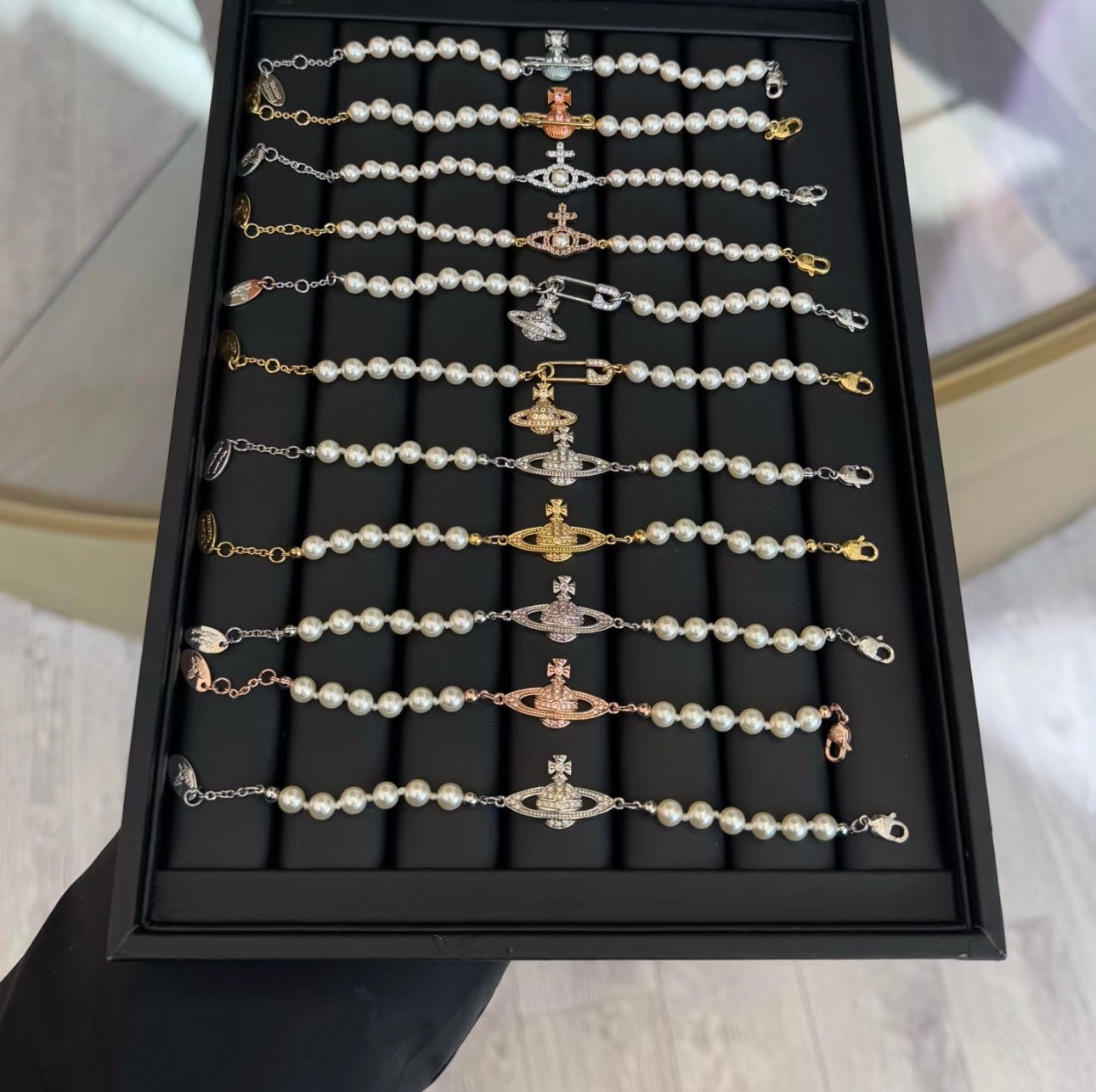 LuxluxHouse Best Quality Accessories Earrings Bracelet Vivienne Westwood Necklace