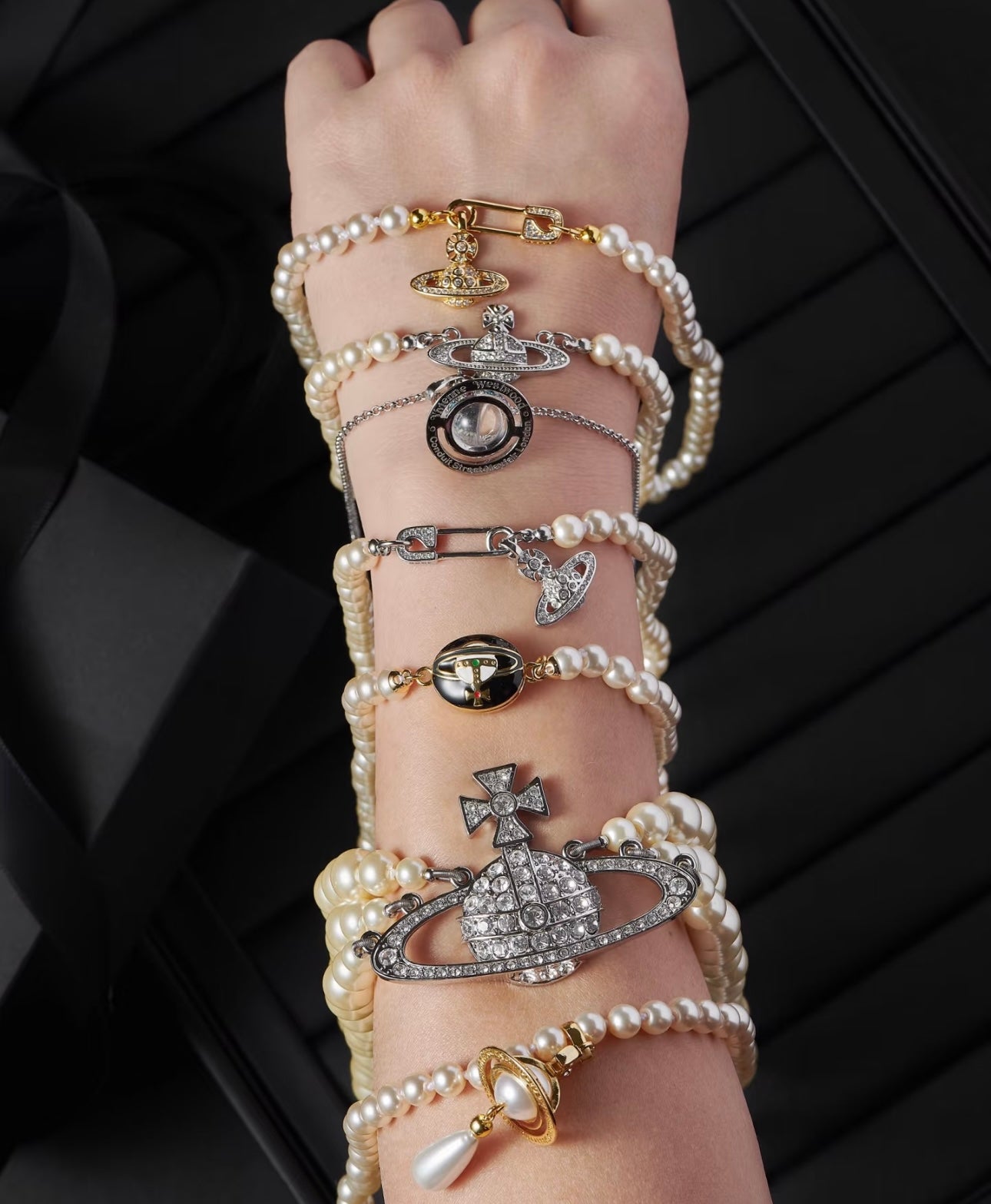 LuxluxHouse Best Quality Accessories Earrings Bracelet Vivienne Westwood Necklace