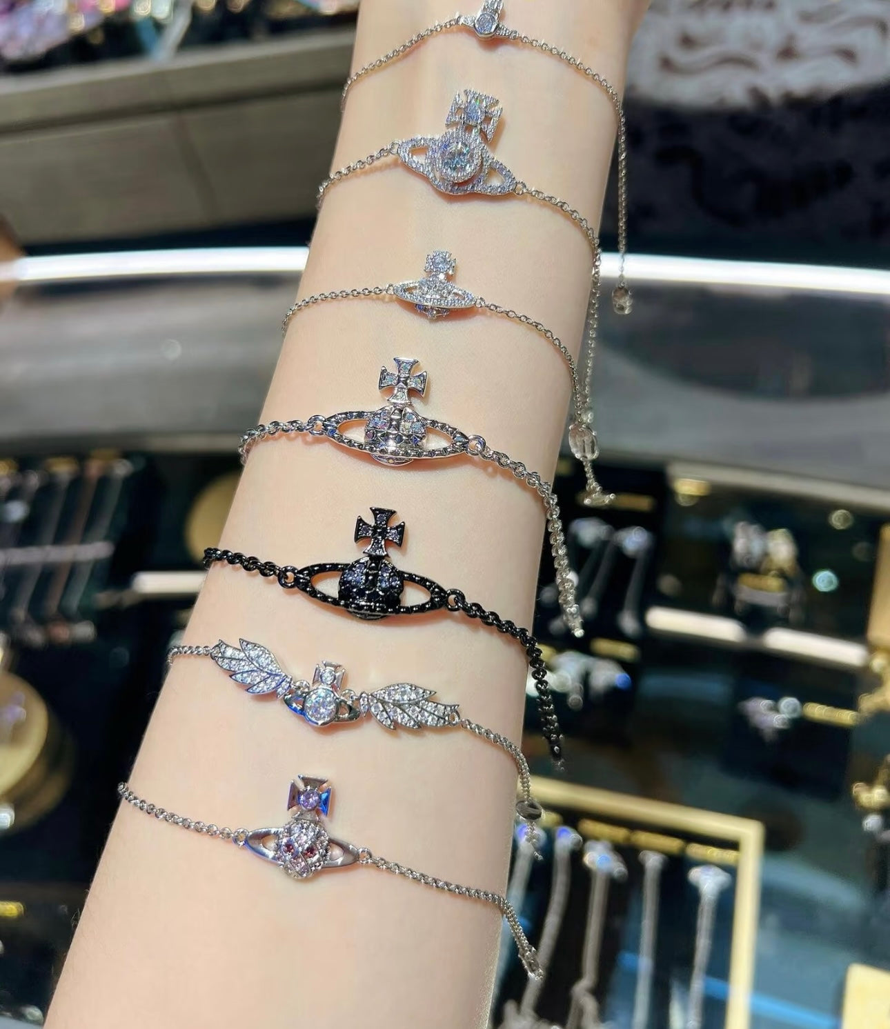 LuxluxHouse Best Quality Accessories Earrings Bracelet Vivienne Westwood Necklace