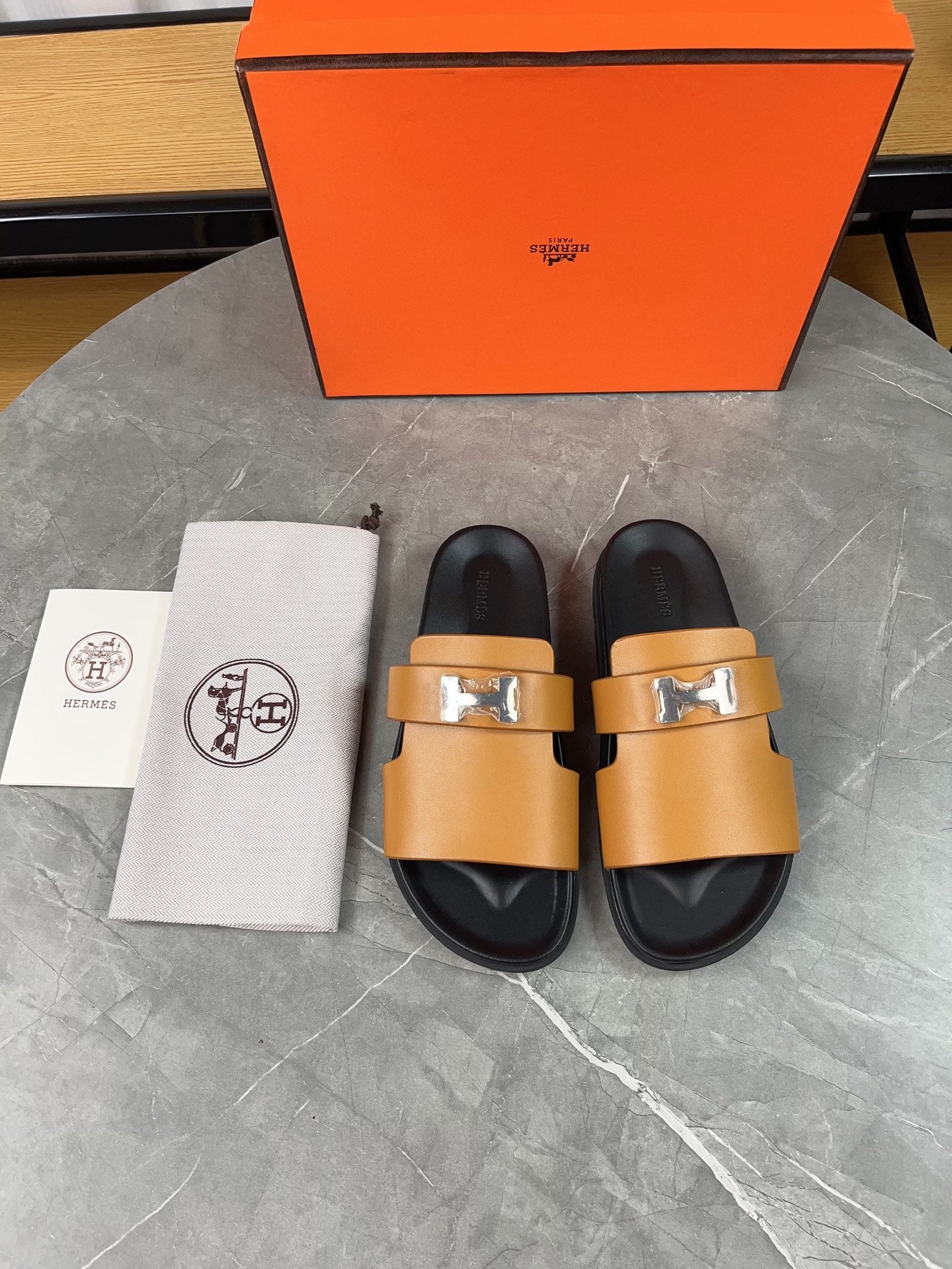LuxluxHouse Best Quality Sandals Hermes
