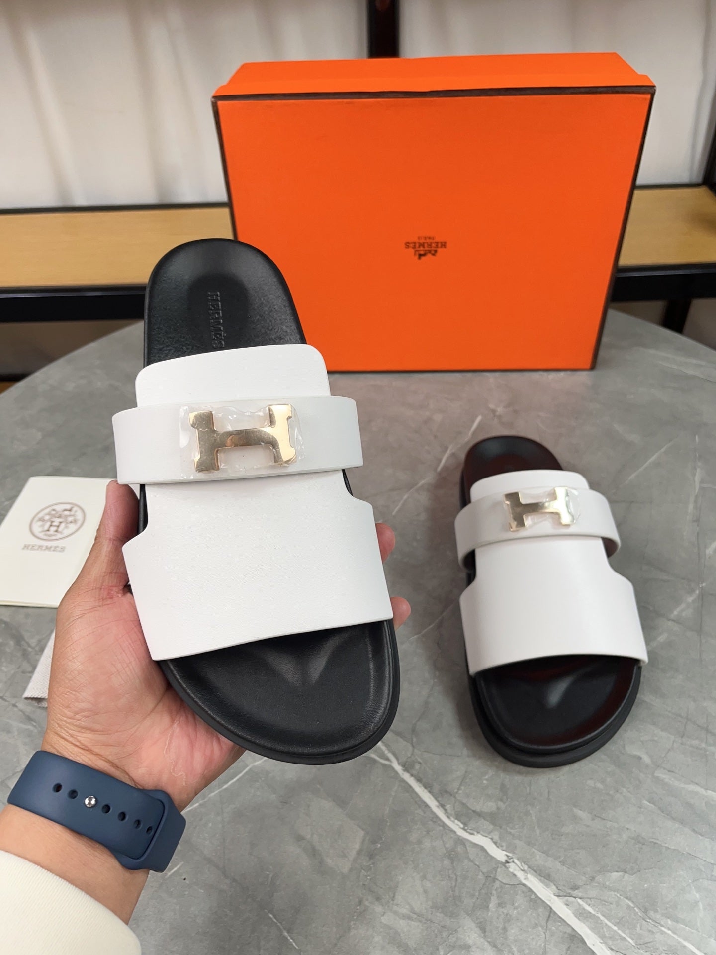 LuxluxHouse Best Quality Sandals Hermes