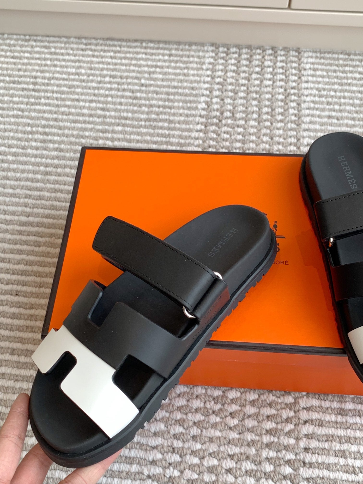 LuxluxHouse Best Quality Women Shoes Hermes