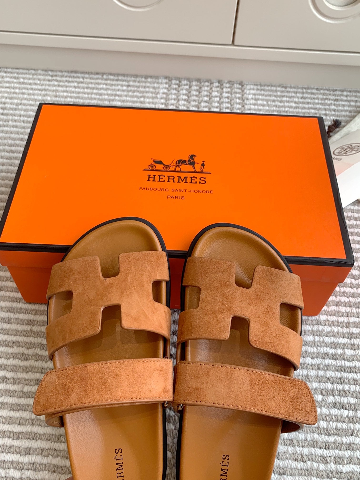 LuxluxHouse Best Quality Women Shoes Hermes