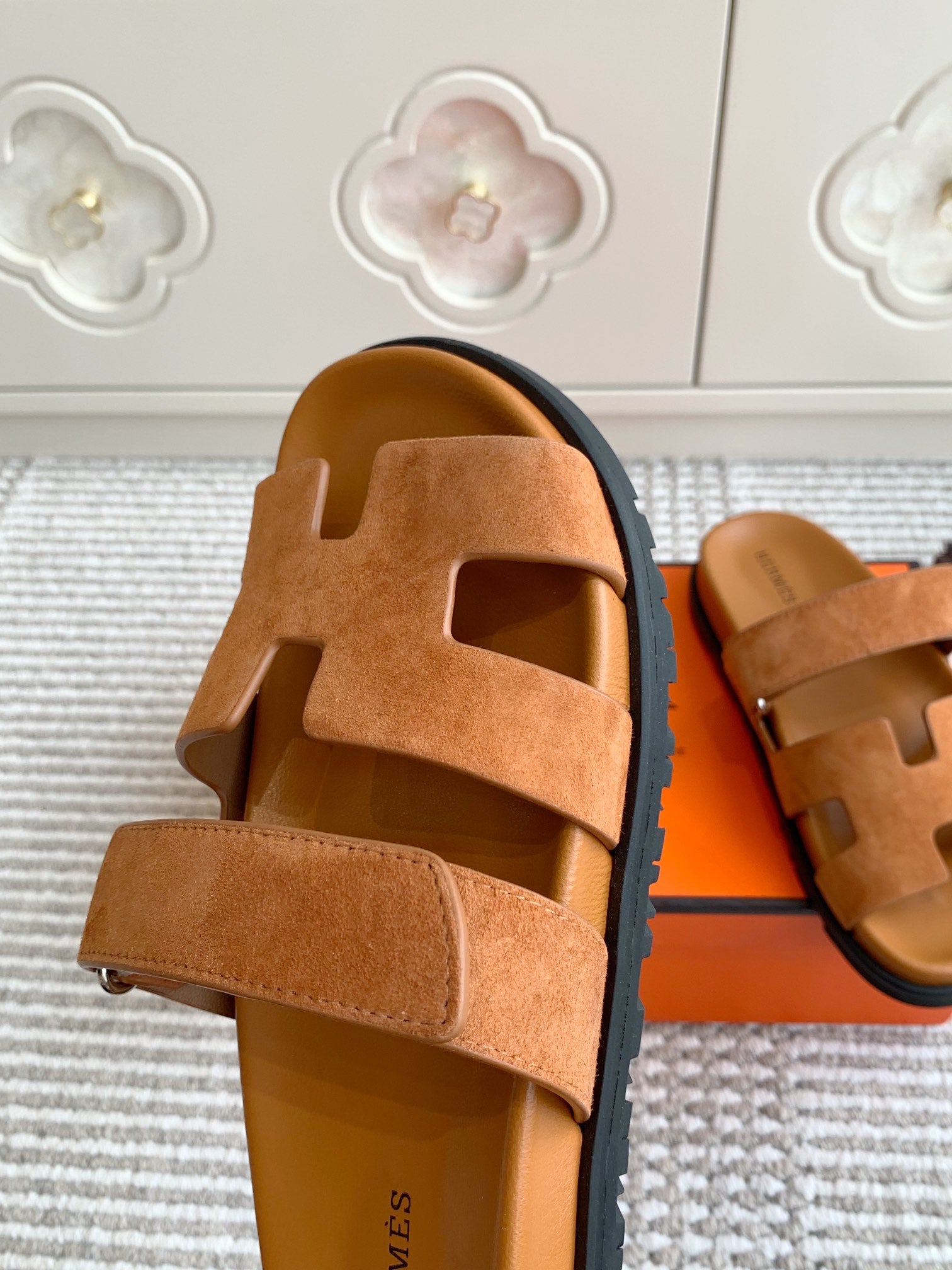 LuxluxHouse Best Quality Women Shoes Hermes