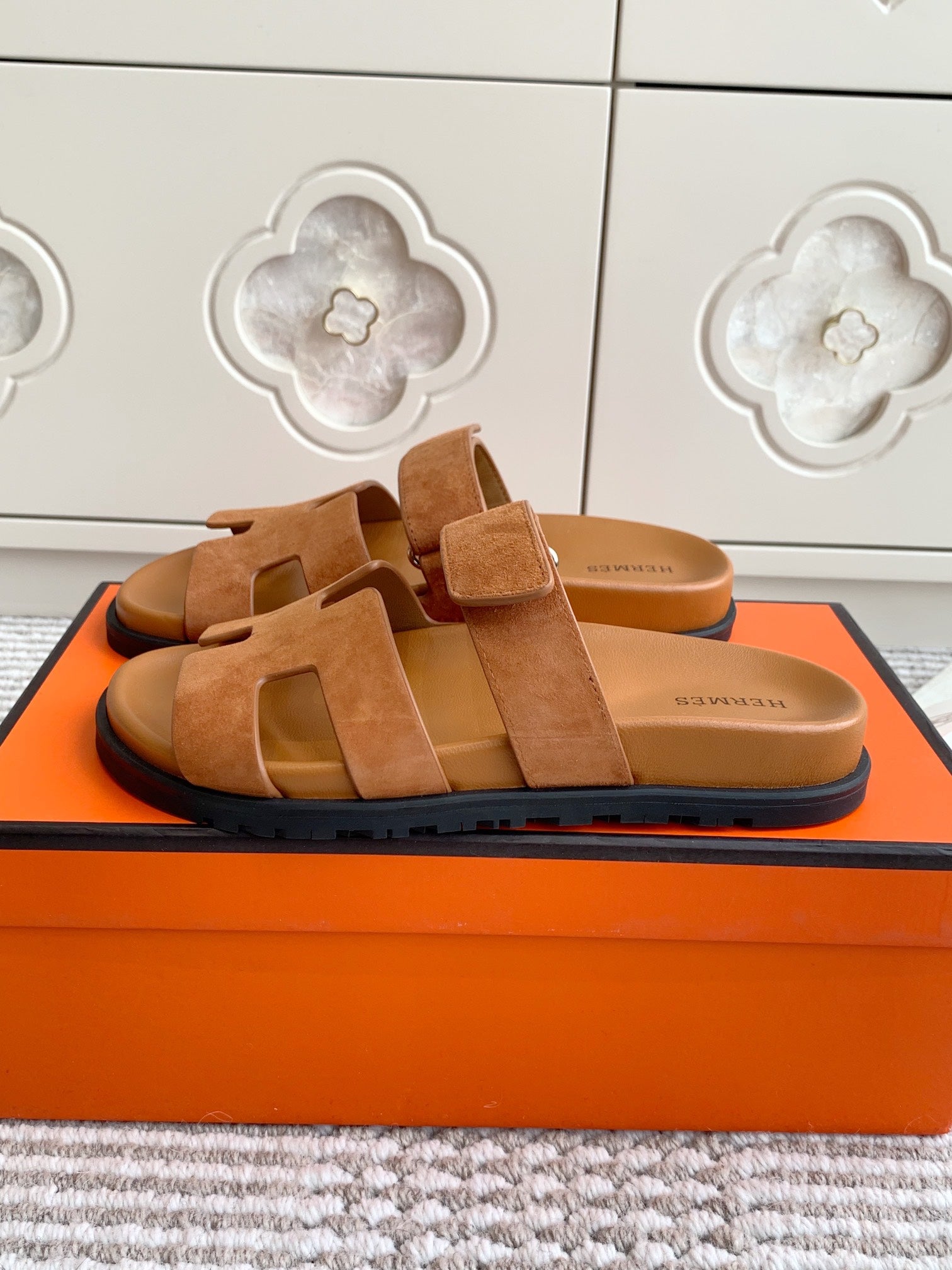 LuxluxHouse Best Quality Women Shoes Hermes