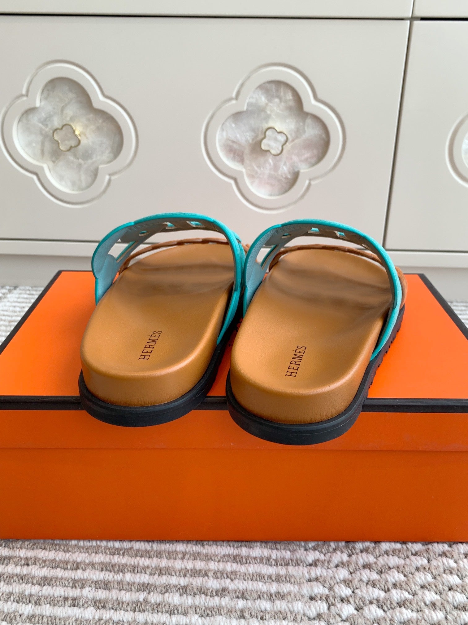 LuxluxHouse Best Quality Women Shoes Hermes