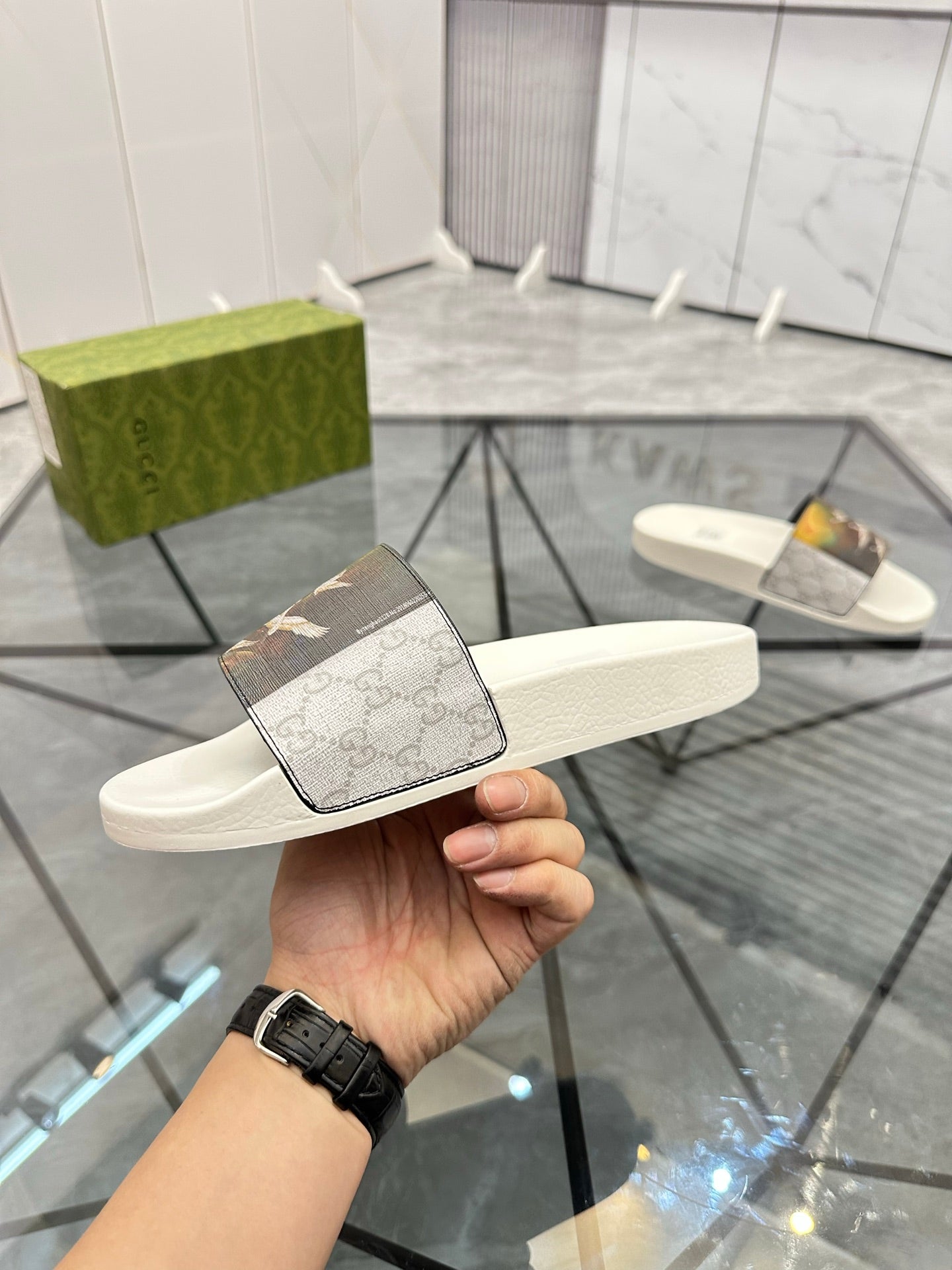 LuxluxHouse Best Quality Sandals Gucci