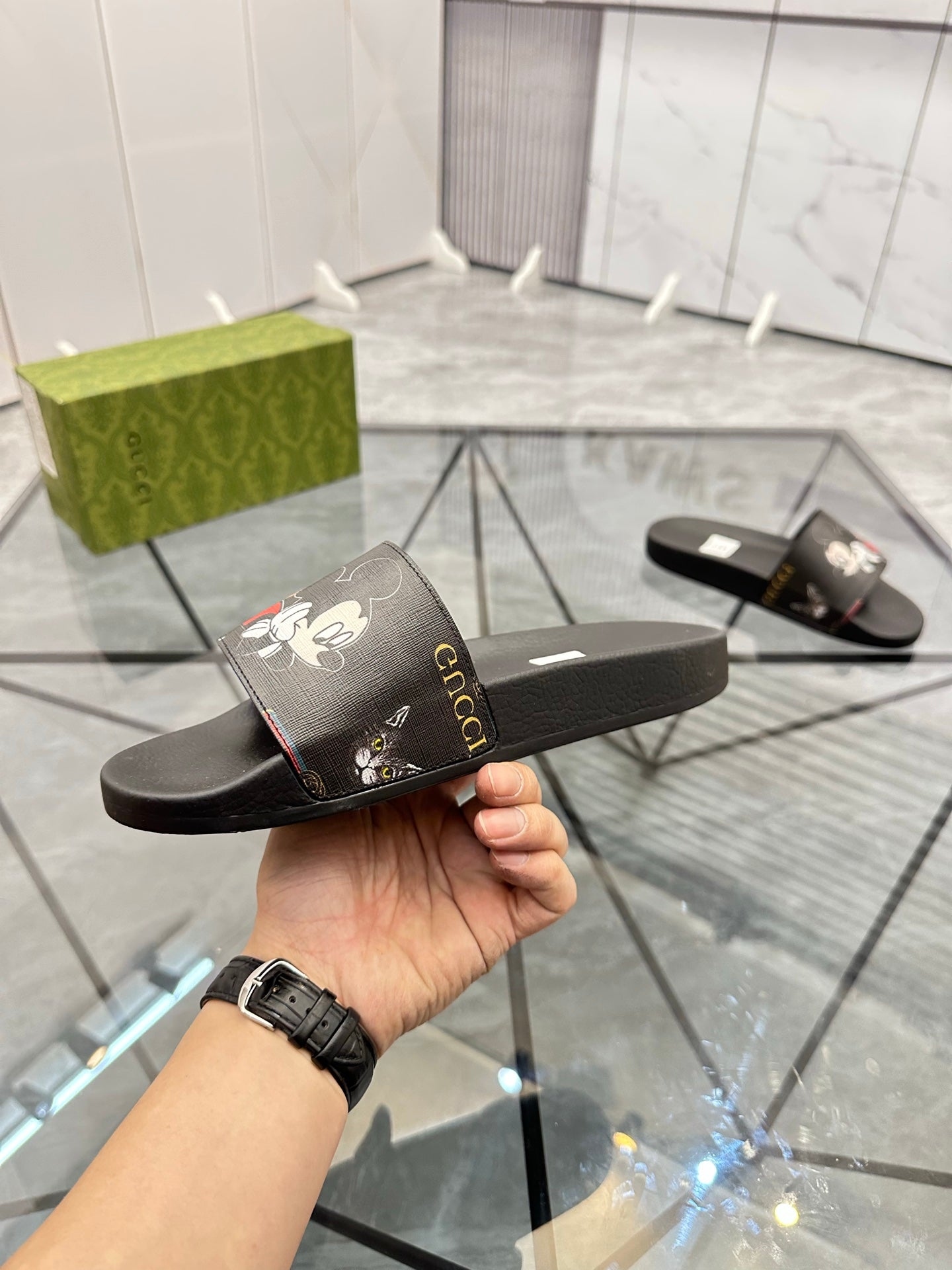 LuxluxHouse Best Quality Sandals Gucci
