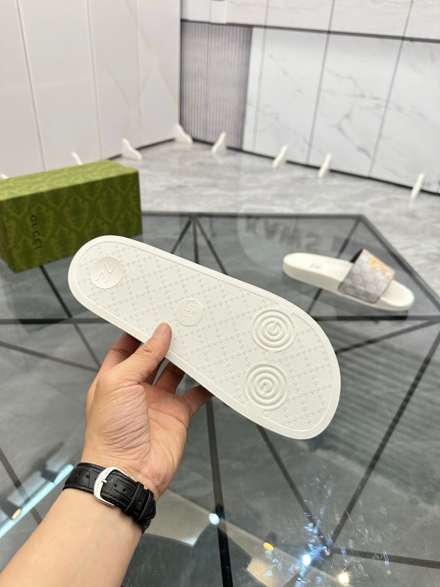 LuxluxHouse Best Quality Sandals Gucci