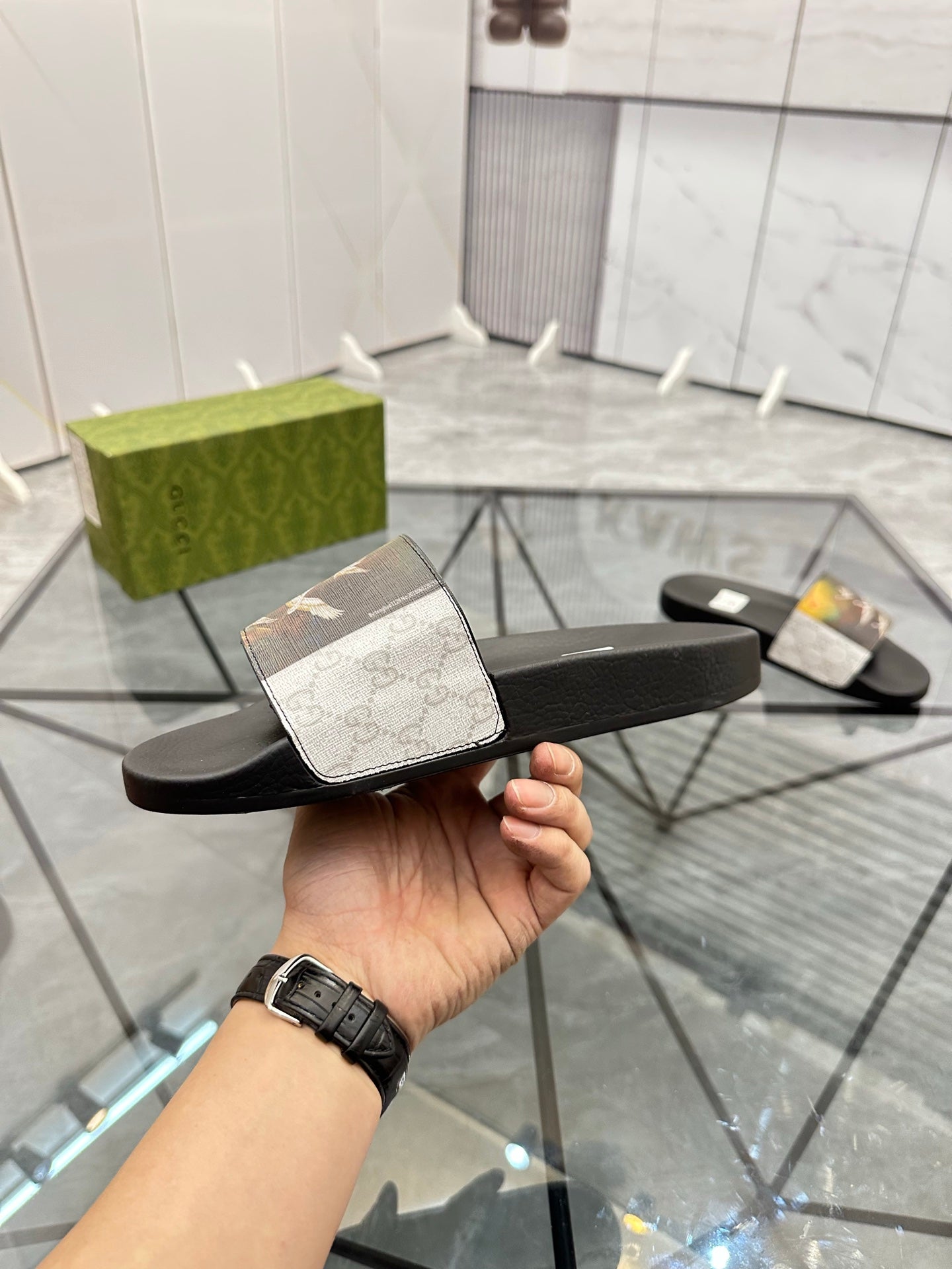 LuxluxHouse Best Quality Sandals Gucci