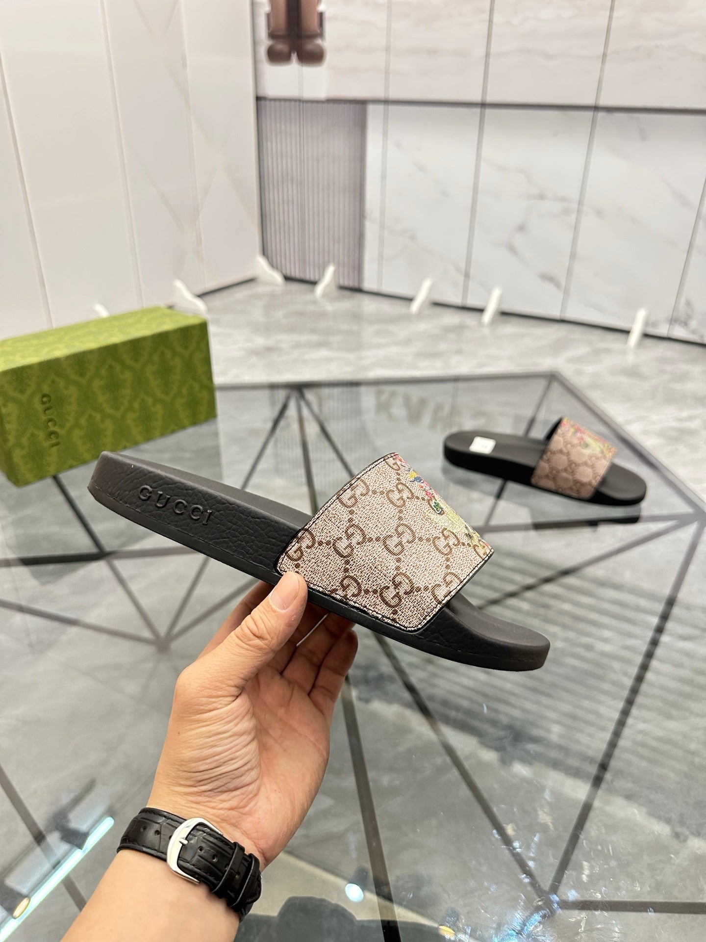 LuxluxHouse Best Quality Sandals Gucci