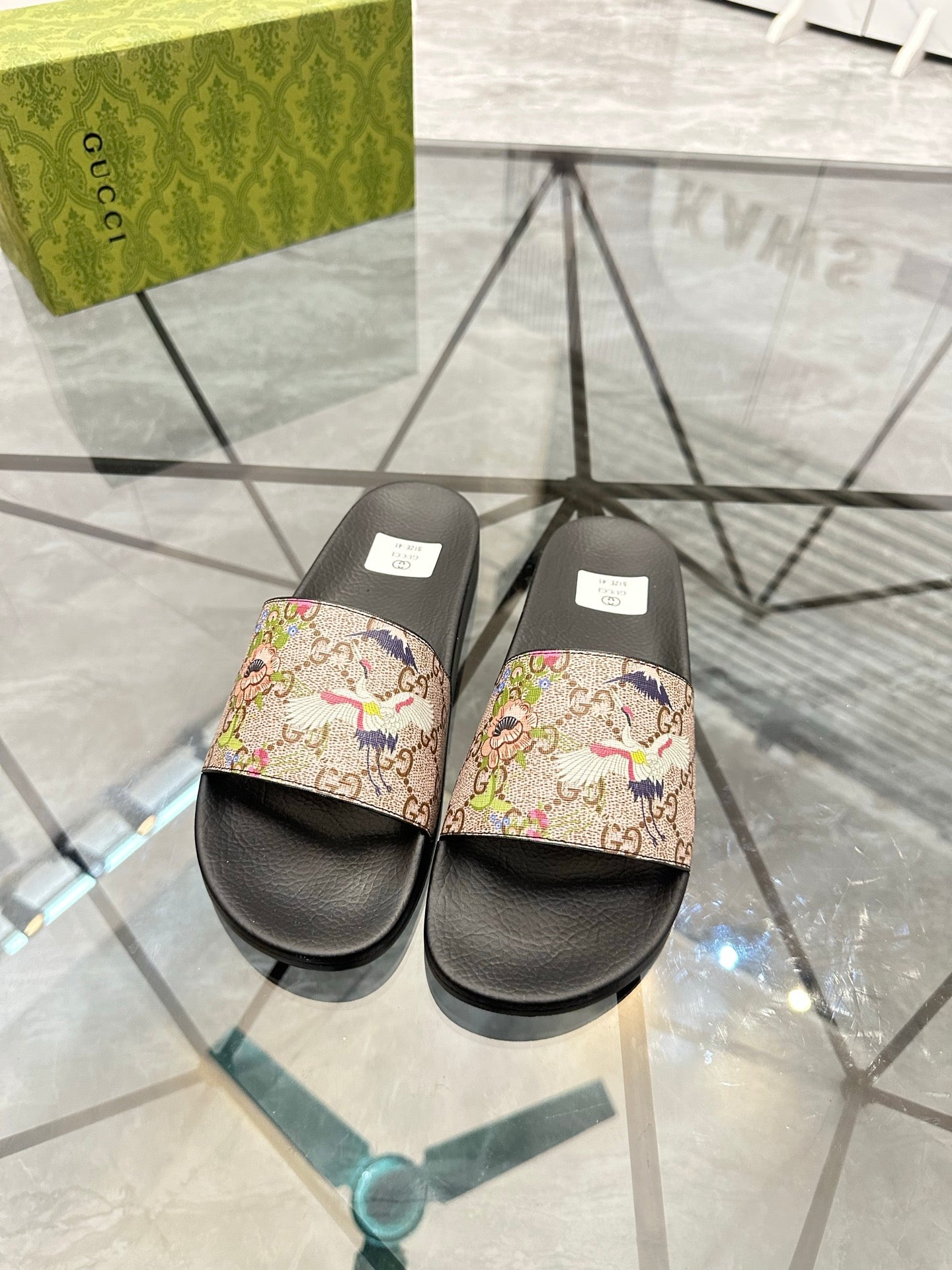 LuxluxHouse Best Quality Sandals Gucci