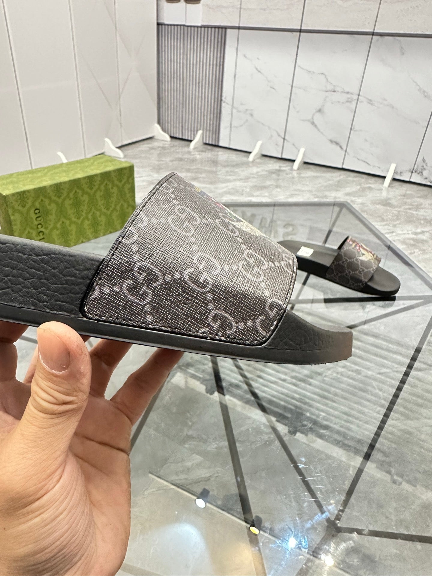 LuxluxHouse Best Quality Sandals Gucci