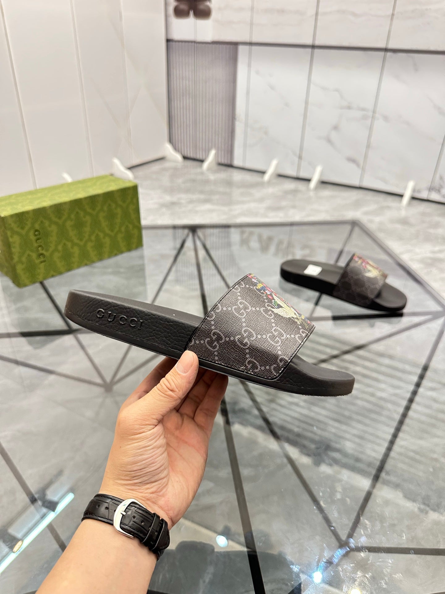 LuxluxHouse Best Quality Sandals Gucci