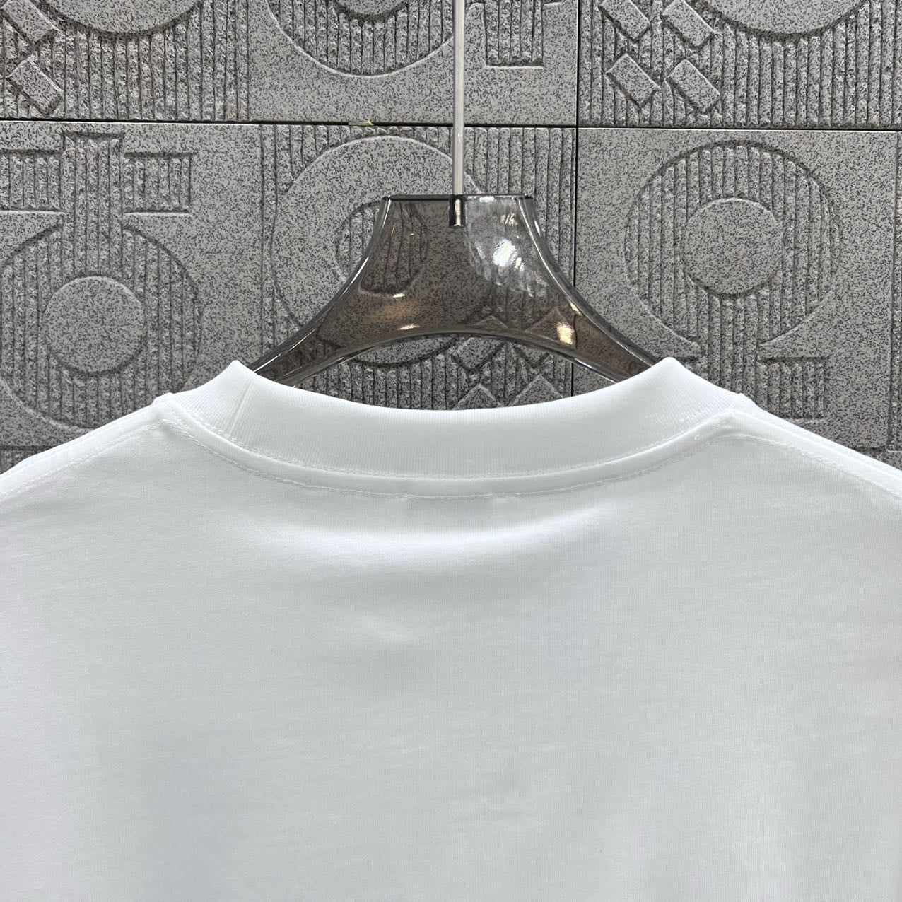 LuxluxHouse Best Quality Clothes T-shirt Arcteryx