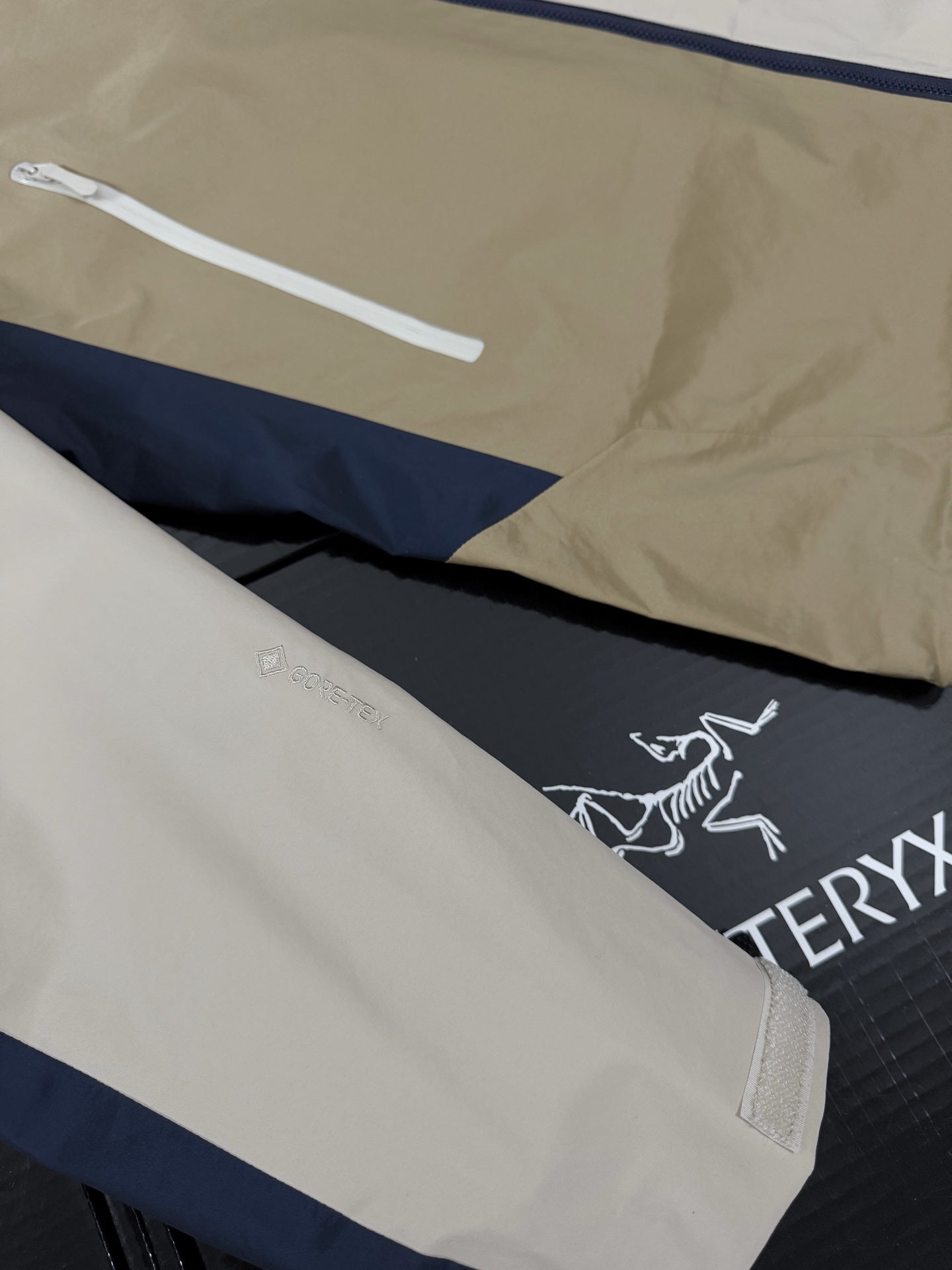 LuxluxHouse Best Quality Clothes Coats & Jackets Arcteryx