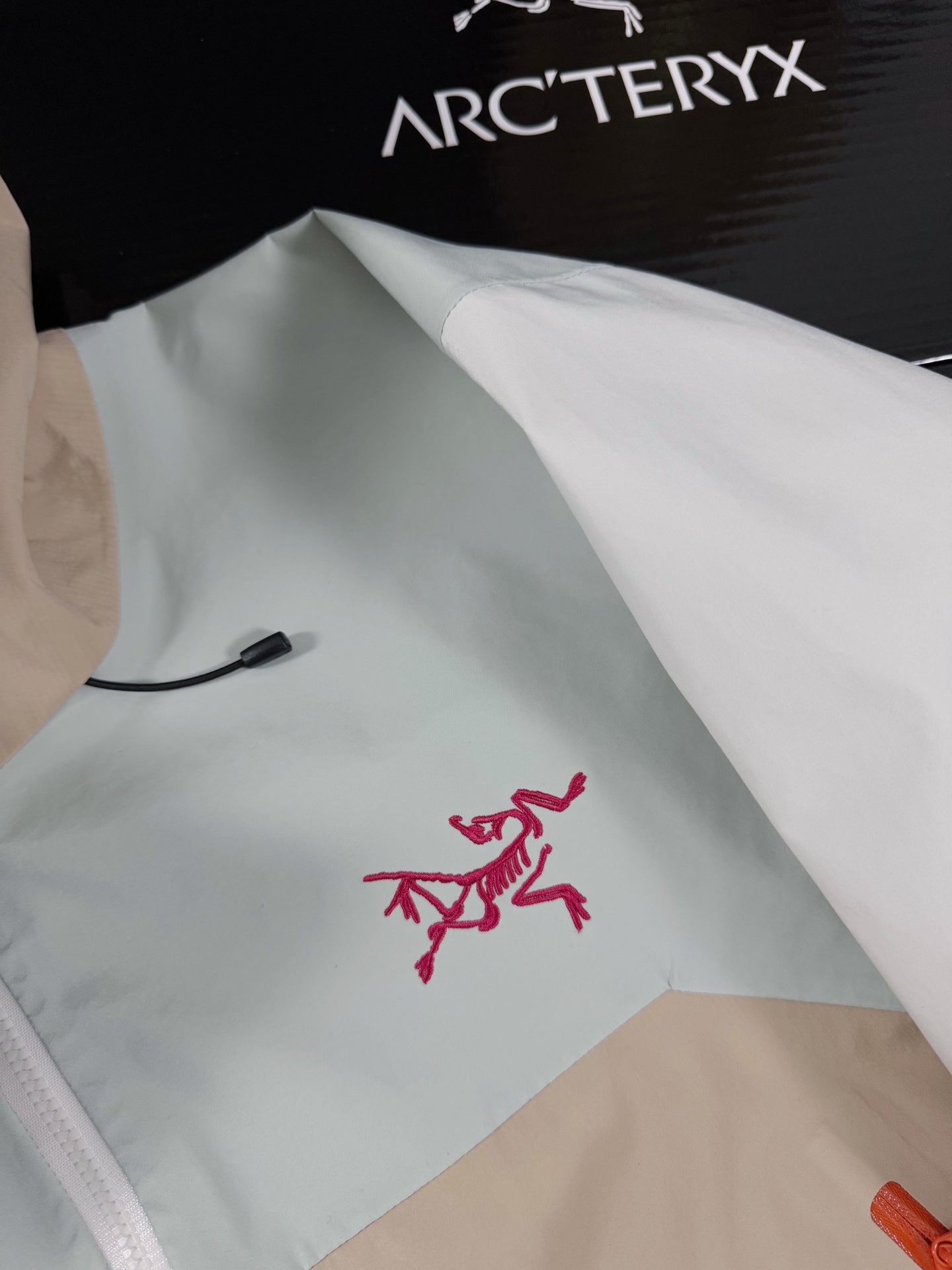 LuxluxHouse Best Quality Clothes Coats & Jackets Arcteryx